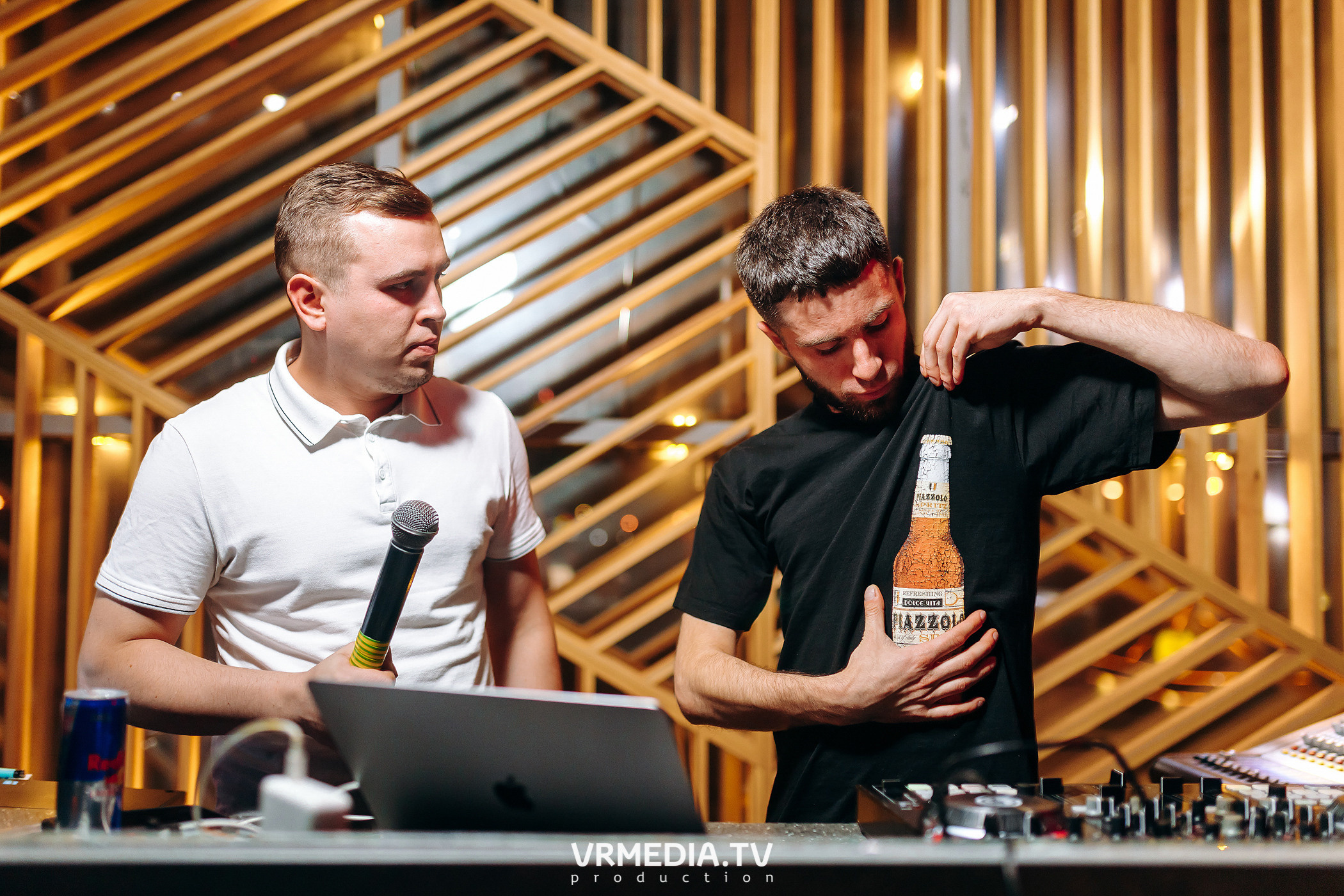 Выходные в баре «DOSKI»