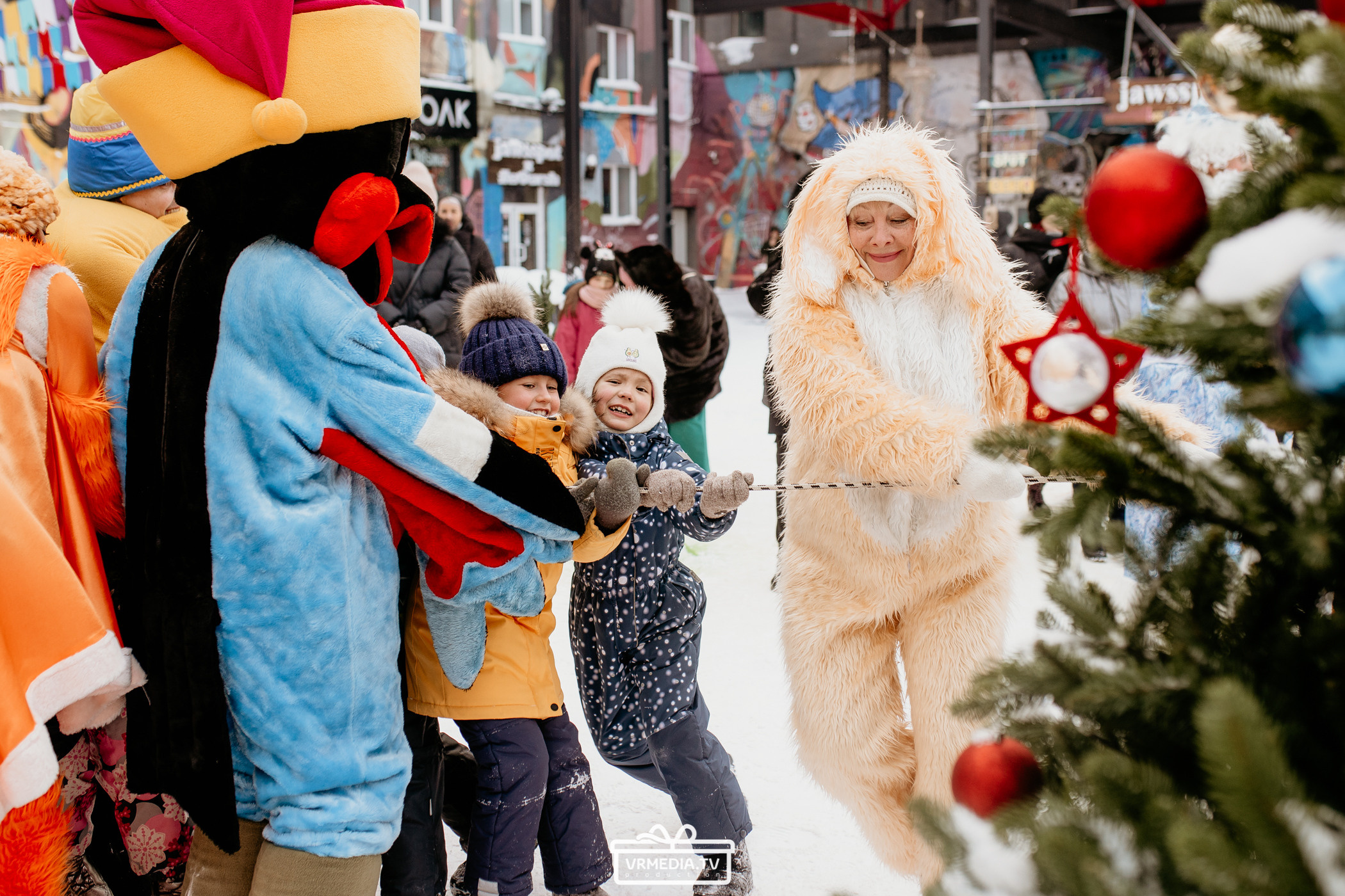Большая новогодняя «Елка» в культурном пространстве «Редакция»