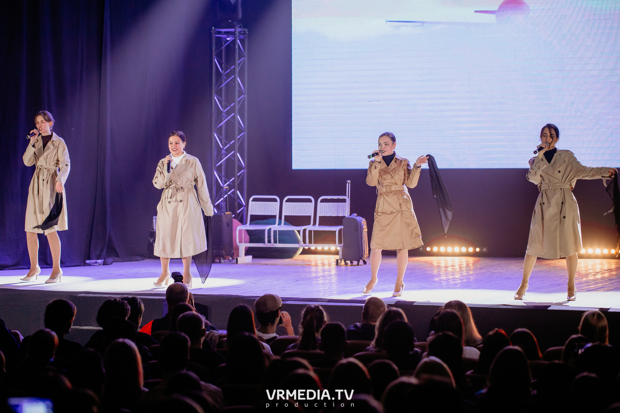 Открытие фестиваля первокурсников «Давай Знакомиться» в КемГМУ