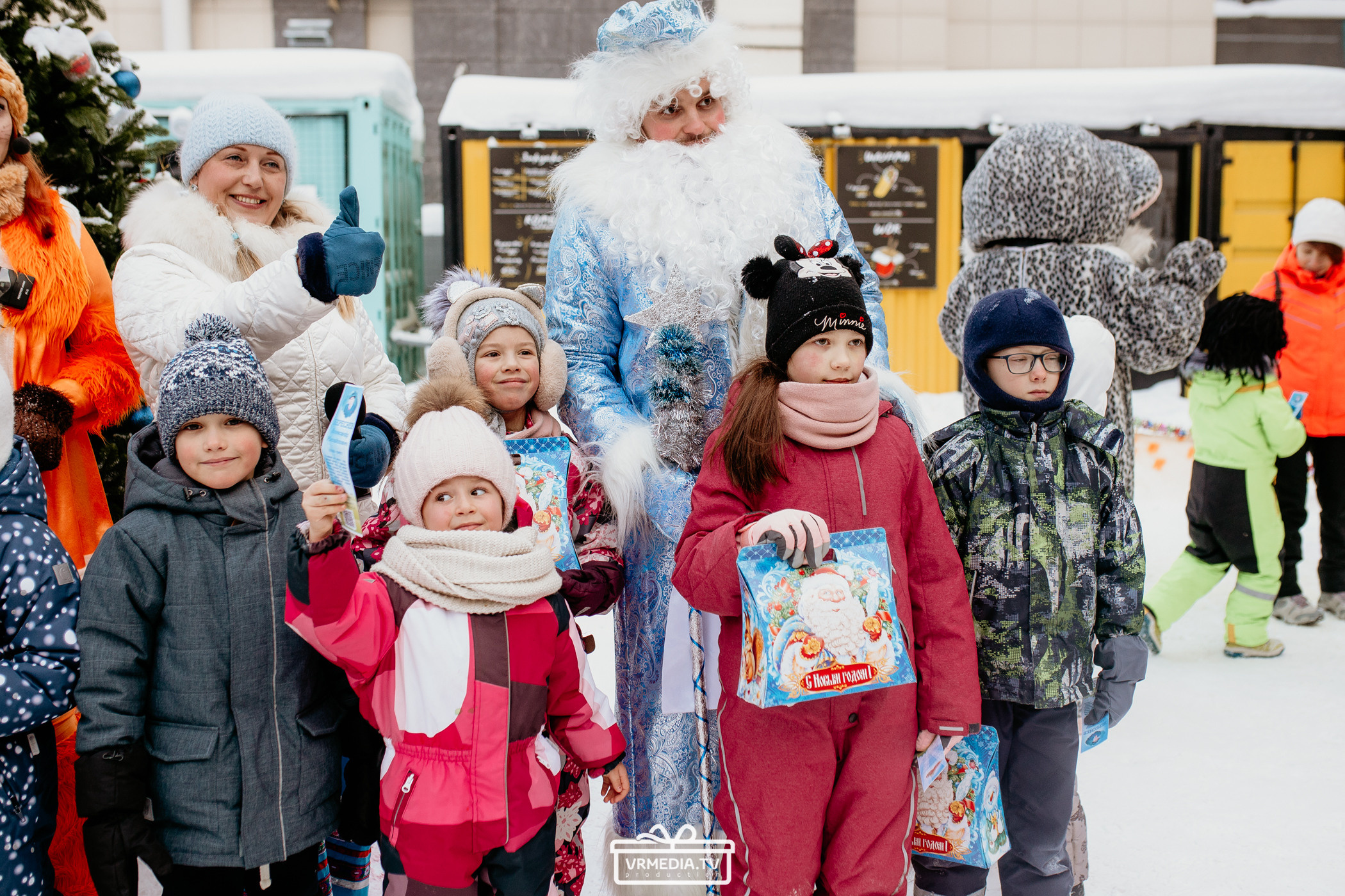 Большая новогодняя «Елка» в культурном пространстве «Редакция»