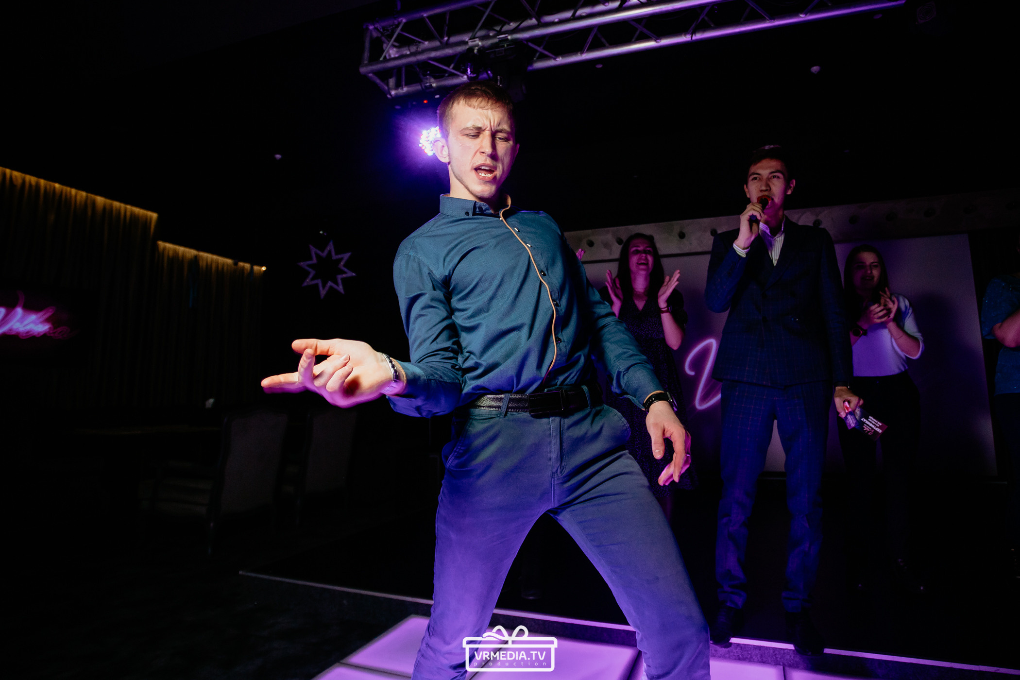 День рождения караоке «Volna»