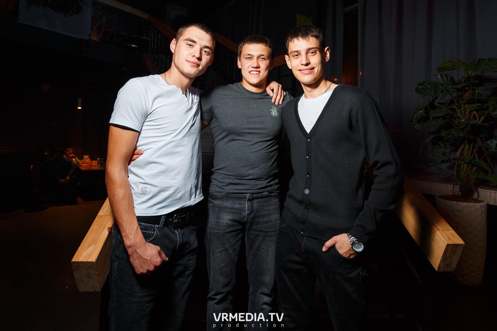 Выходные в баре «DOSKI»