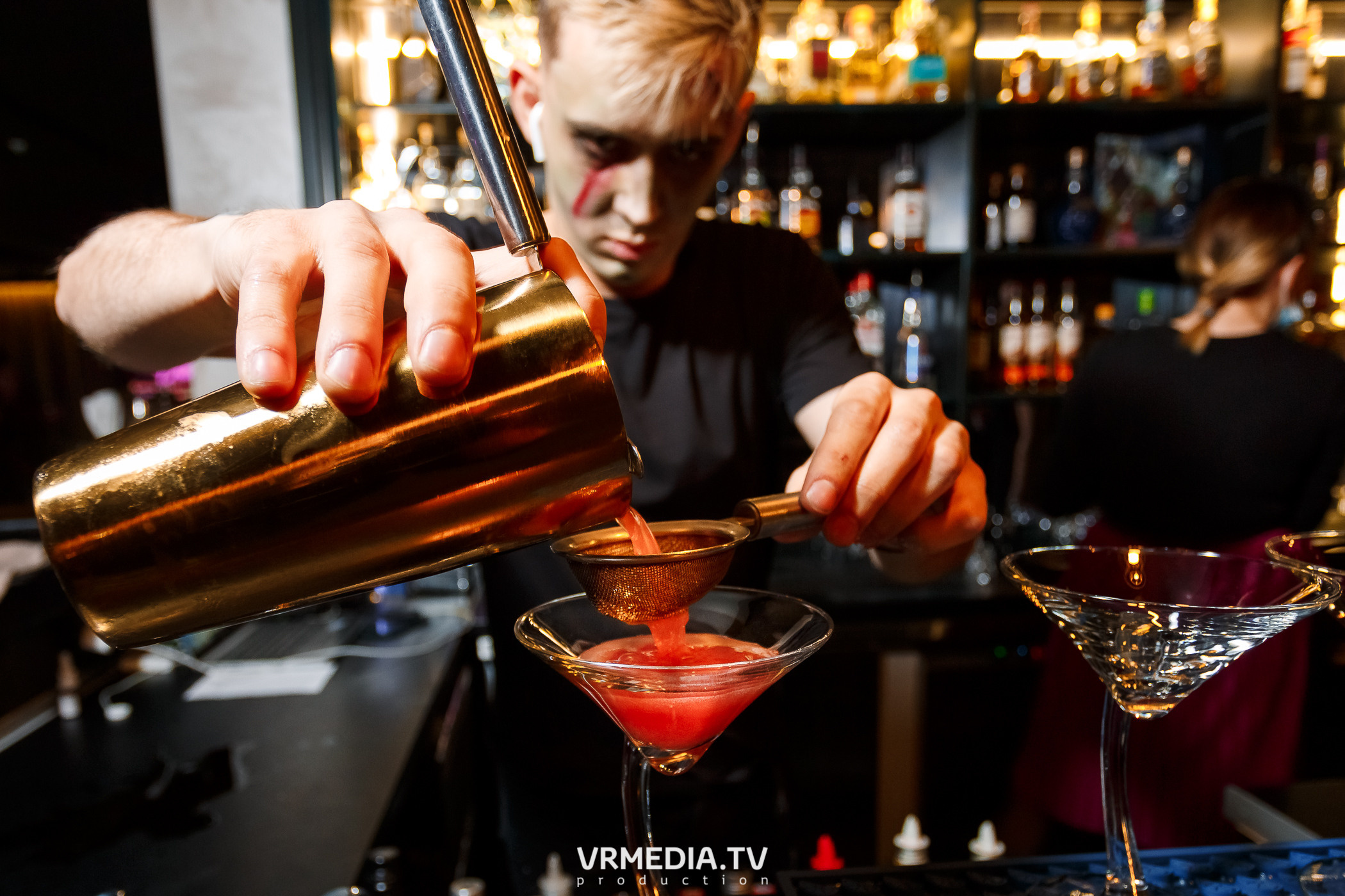 Halloween в караоке-баре «Volna»