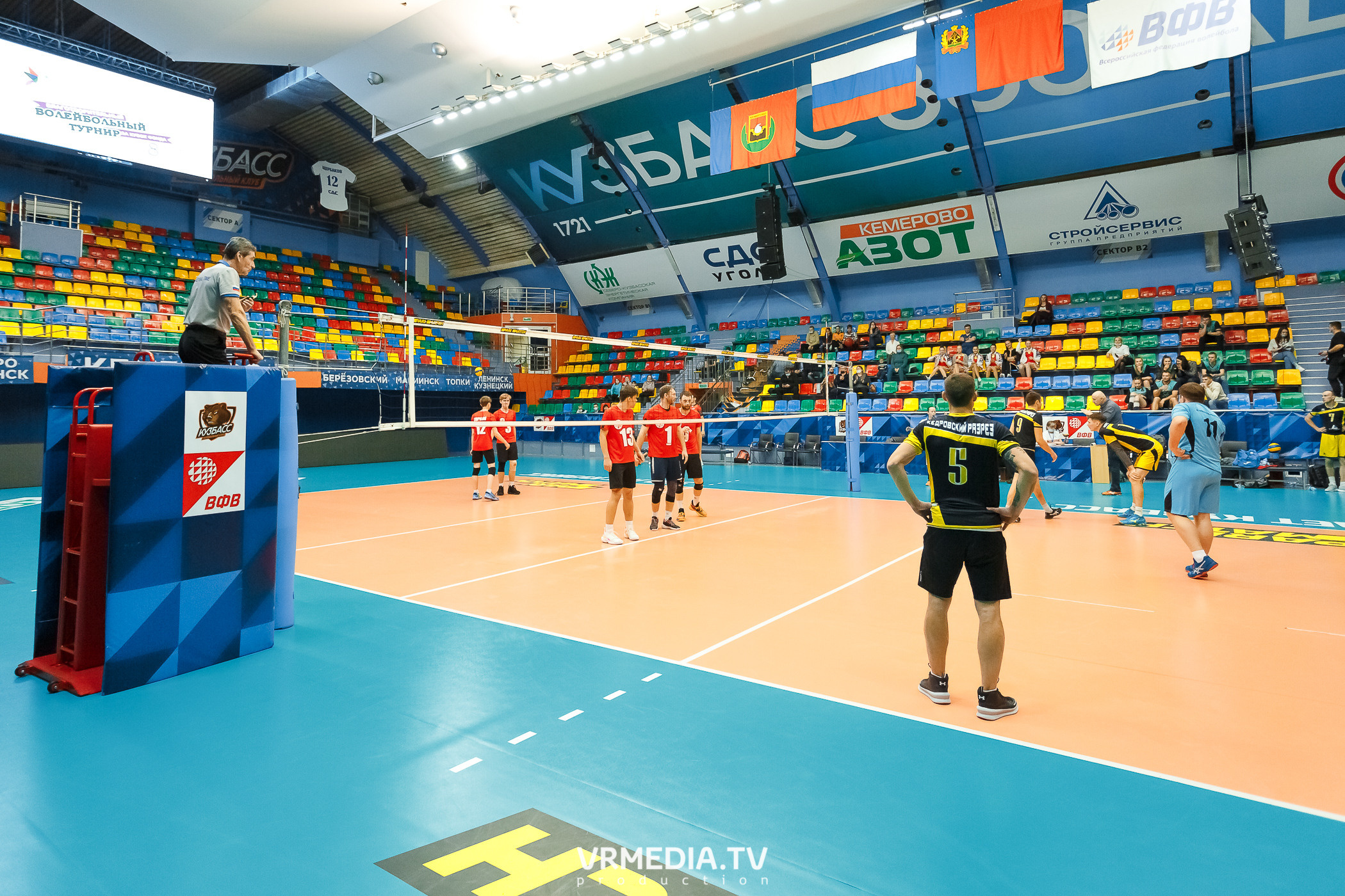 Благотворительный волейбольный турнир «За Кубок фонда»