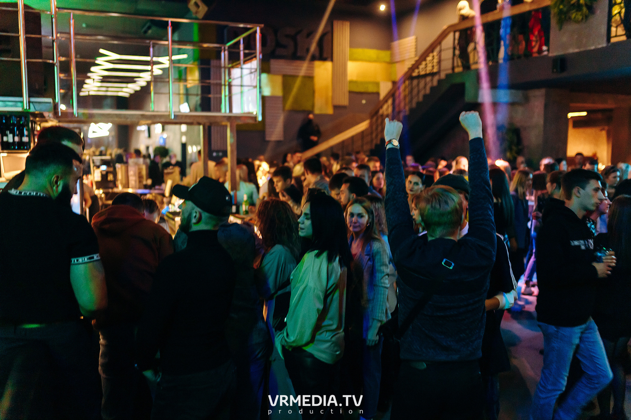 Выходные в баре «DOSKI»