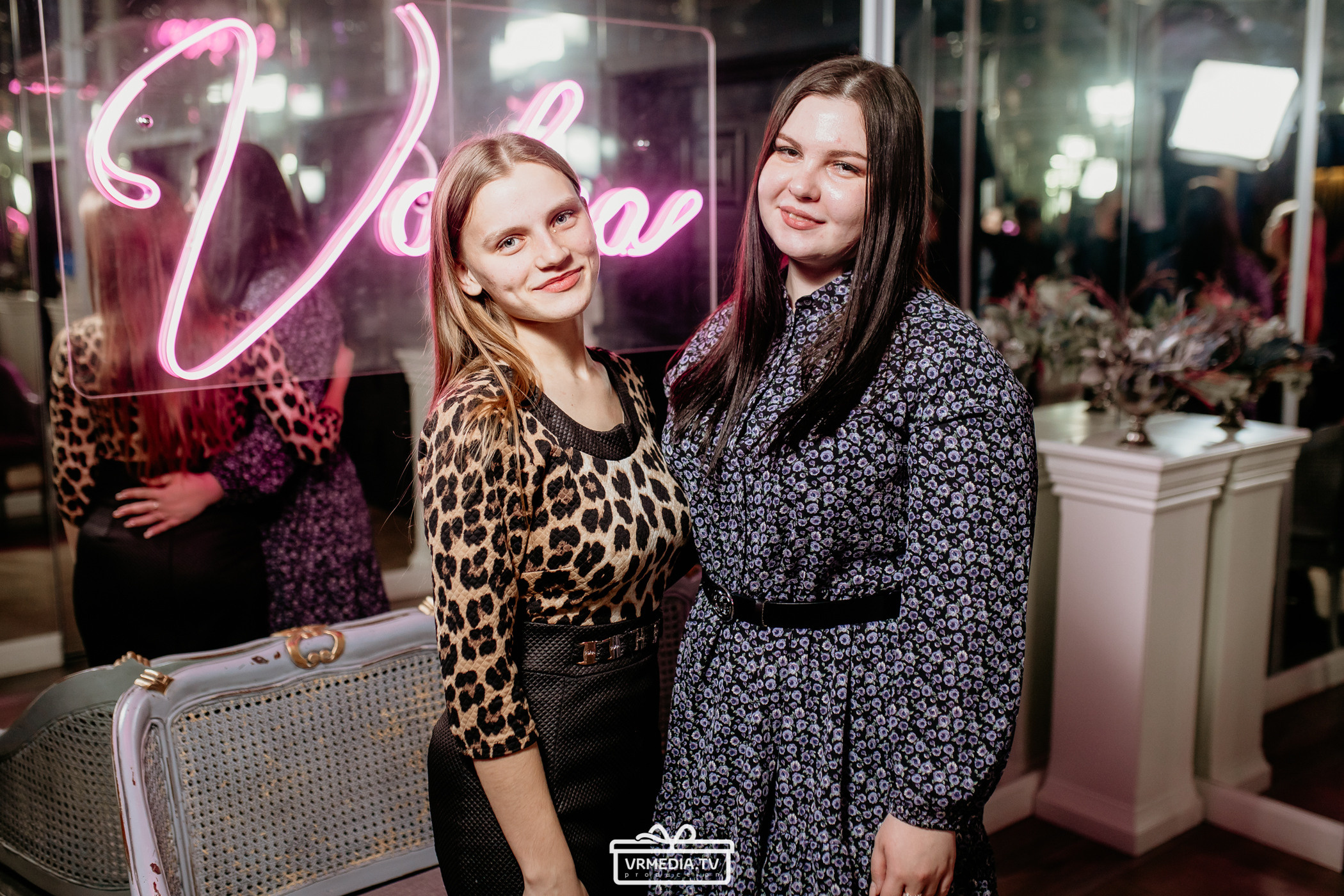 День рождения караоке «Volna»