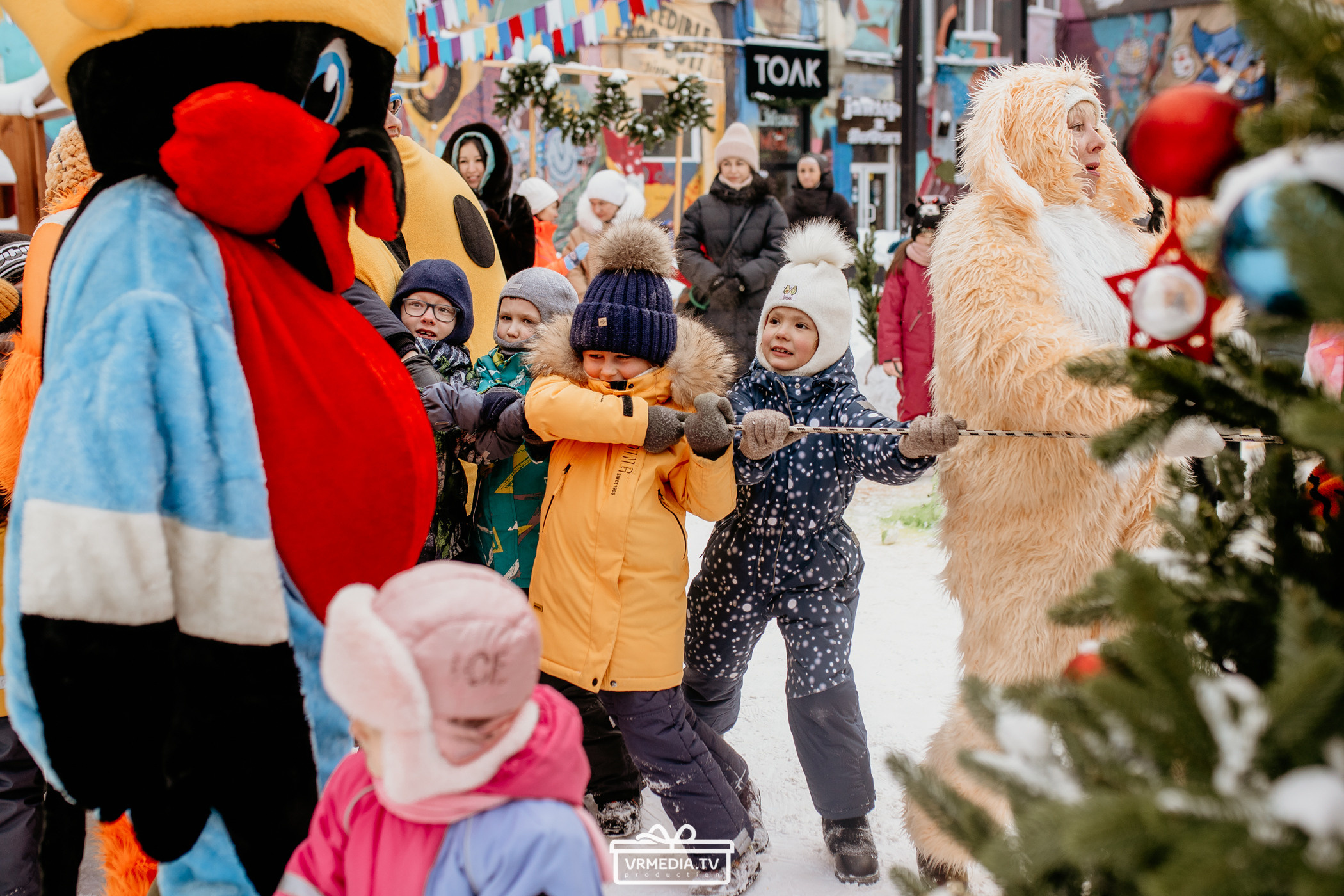 Большая новогодняя «Елка» в культурном пространстве «Редакция»