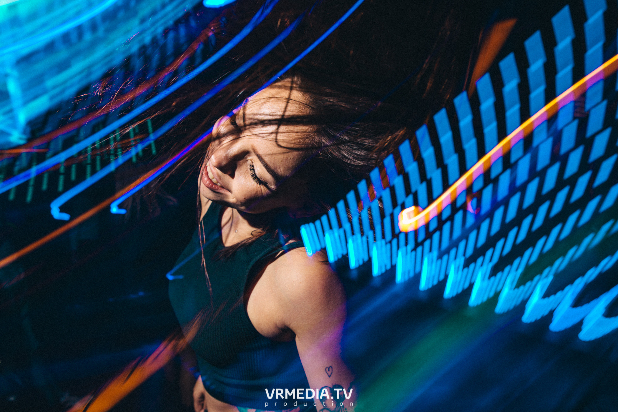 DJ Mikis в НК «Эфир»