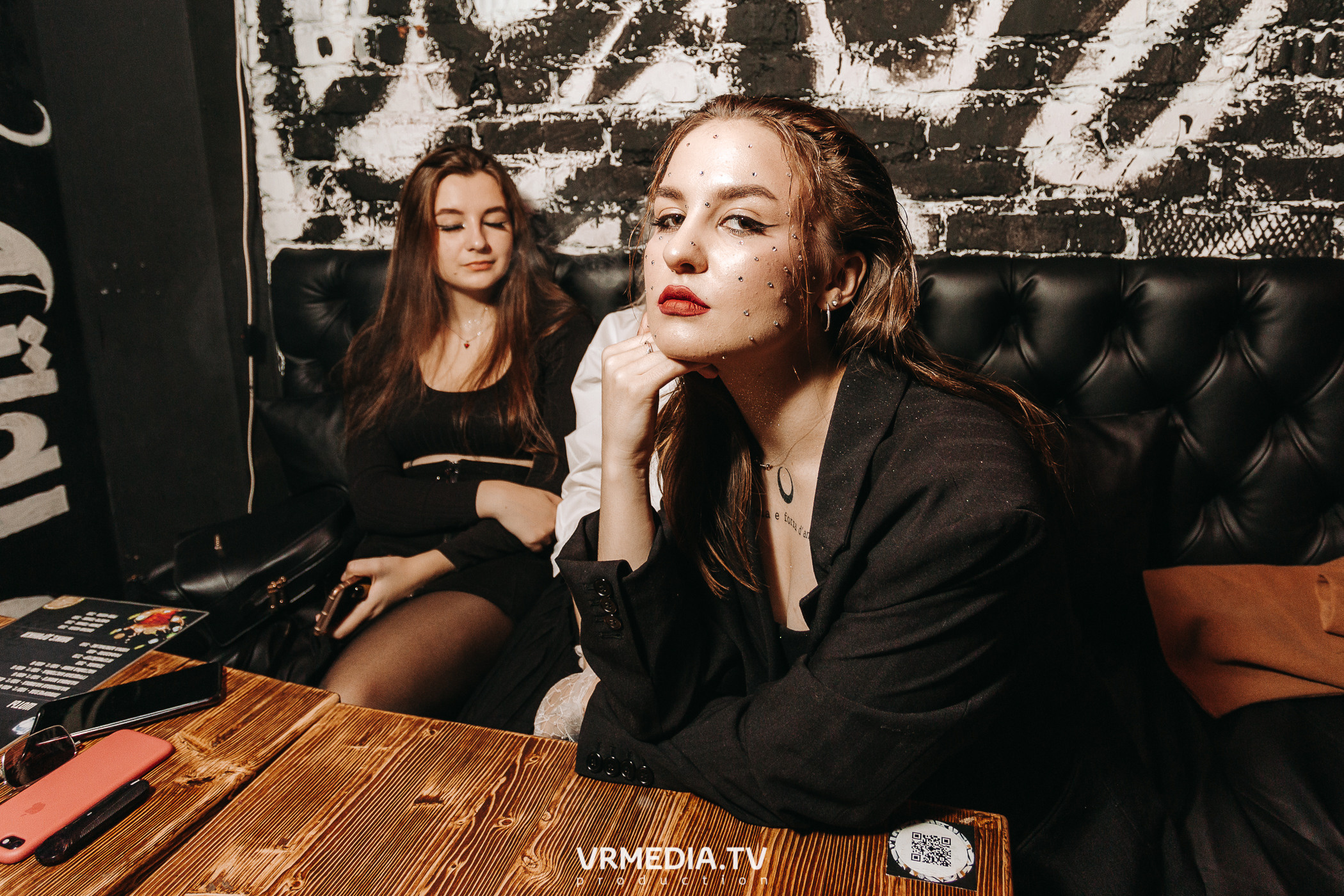 Halloween в баре «Глотай»