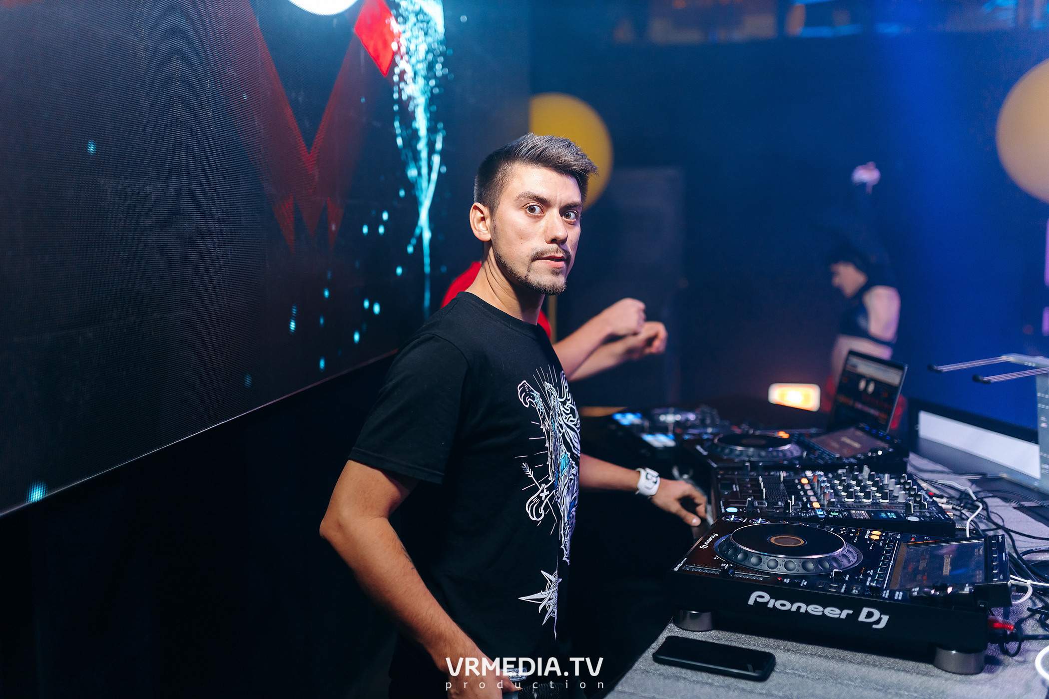 Live broadcast в НК «Эфир»