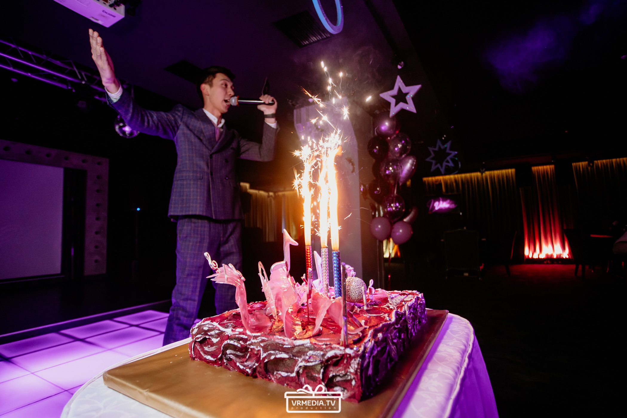 День рождения караоке «Volna»