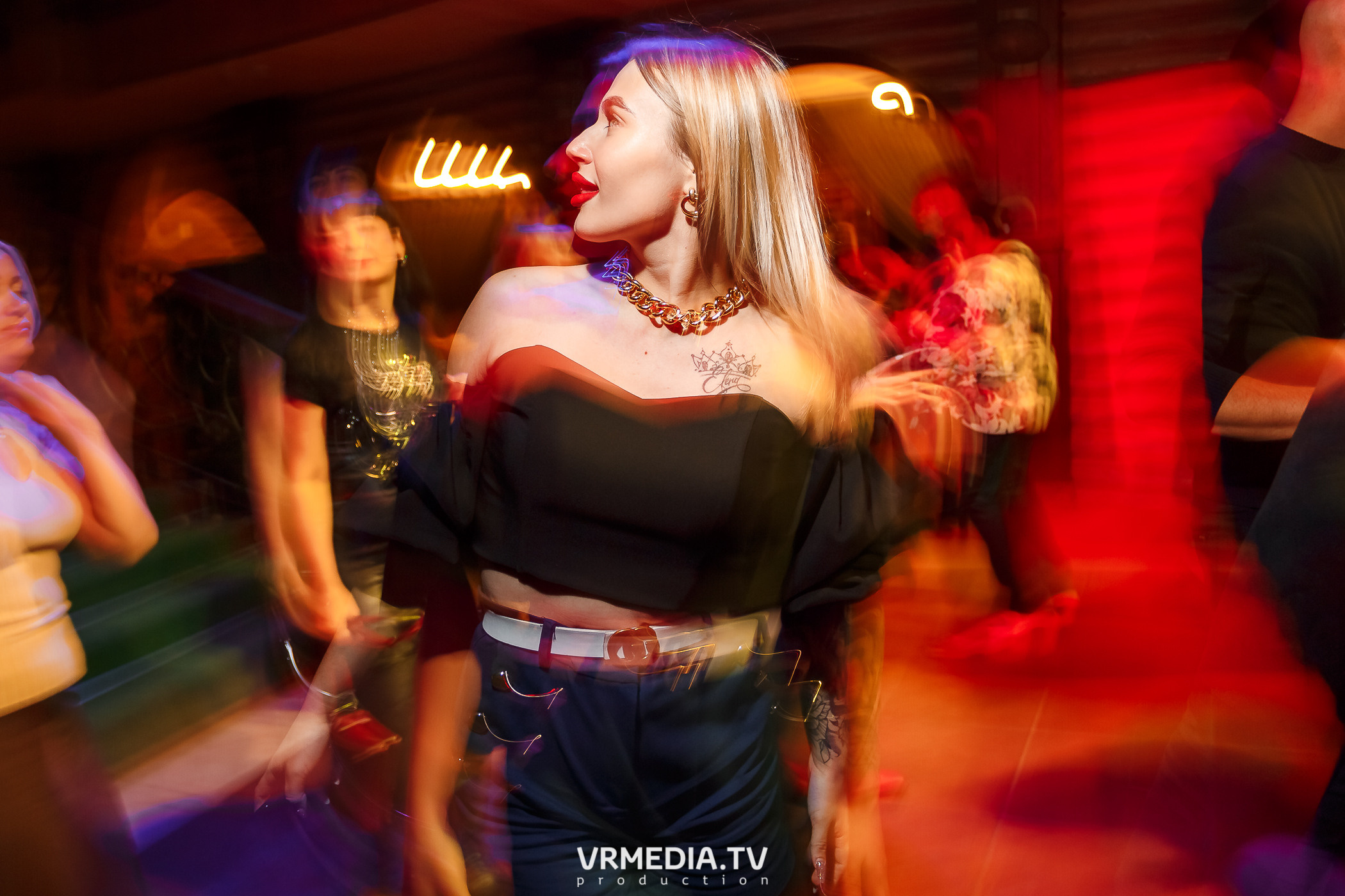 Юлия Азьмукова в гостях «У Петровича»