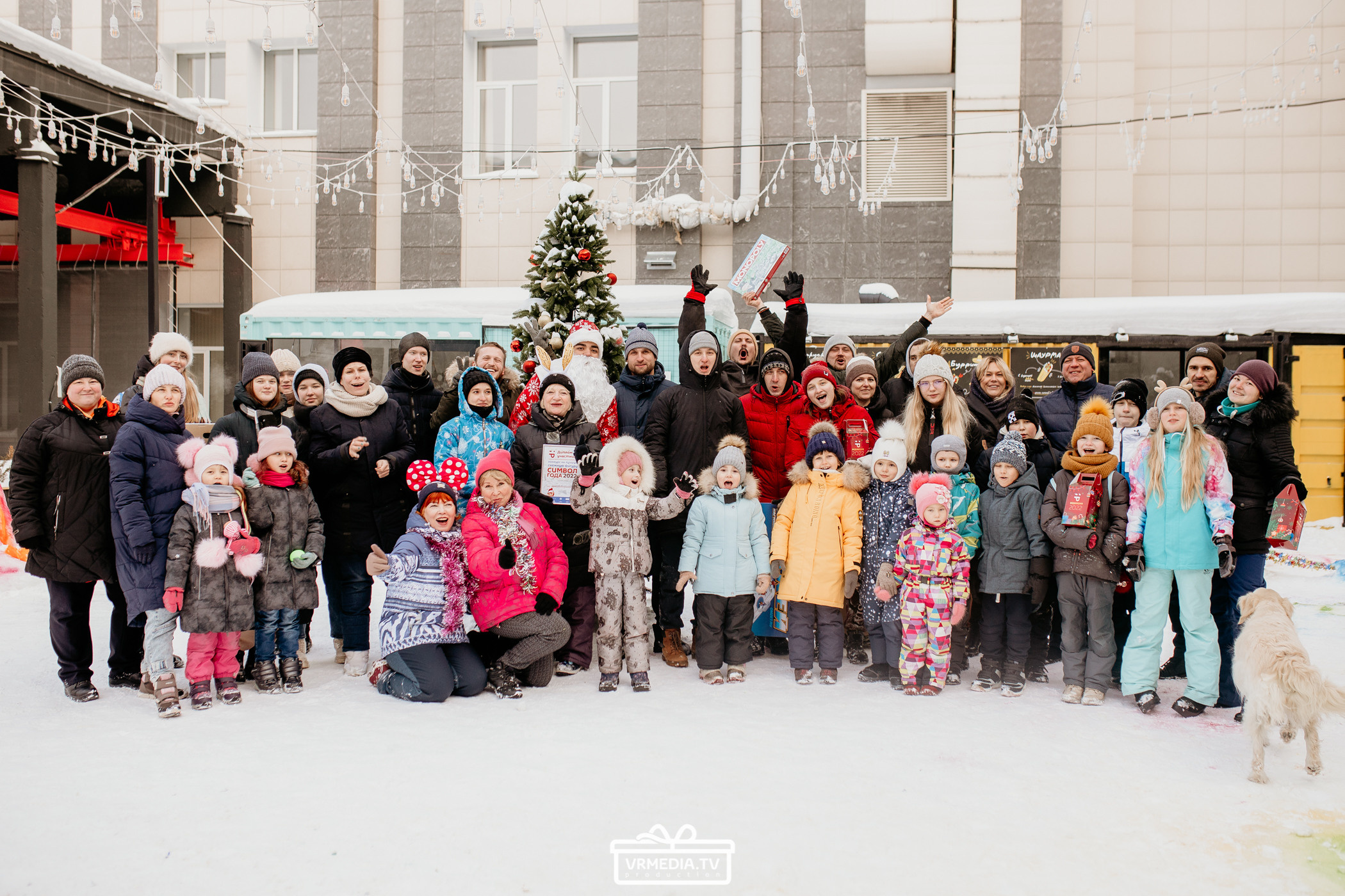 Большая новогодняя «Елка» в культурном пространстве «Редакция»