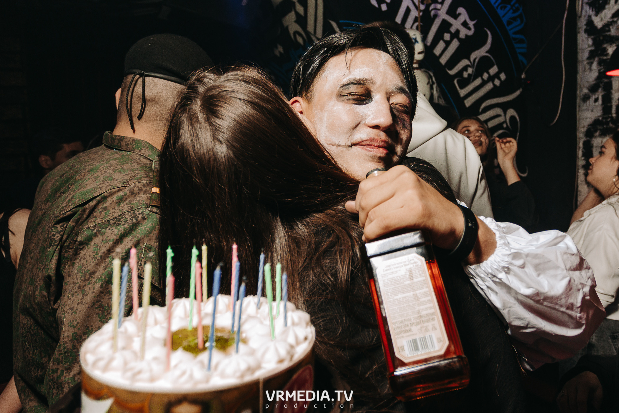 Halloween в баре «Глотай»