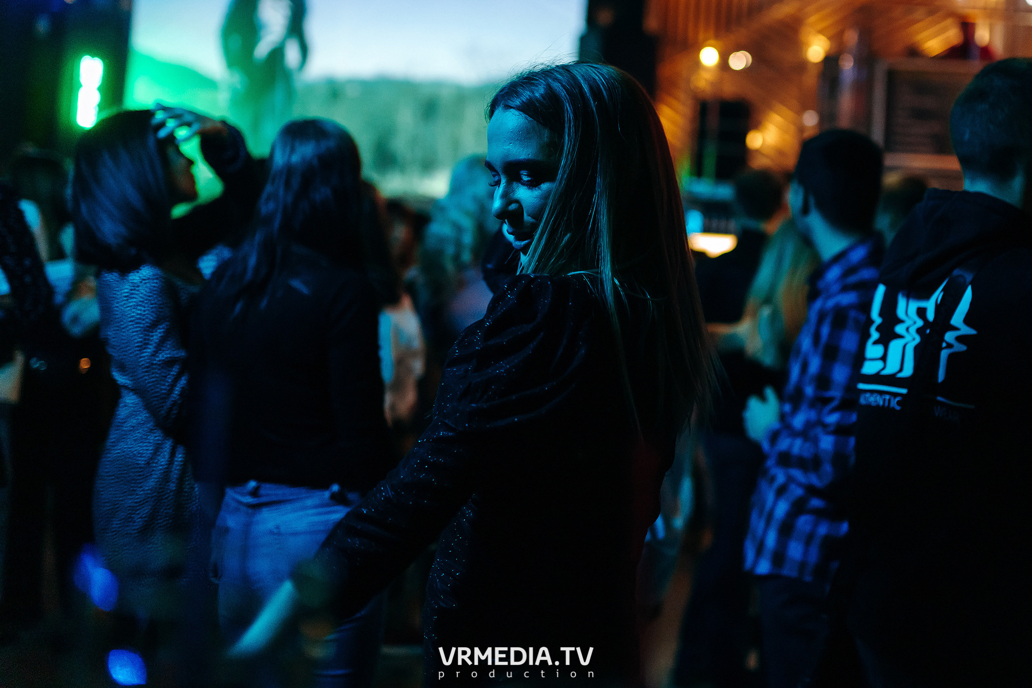 Выходные в баре «DOSKI»