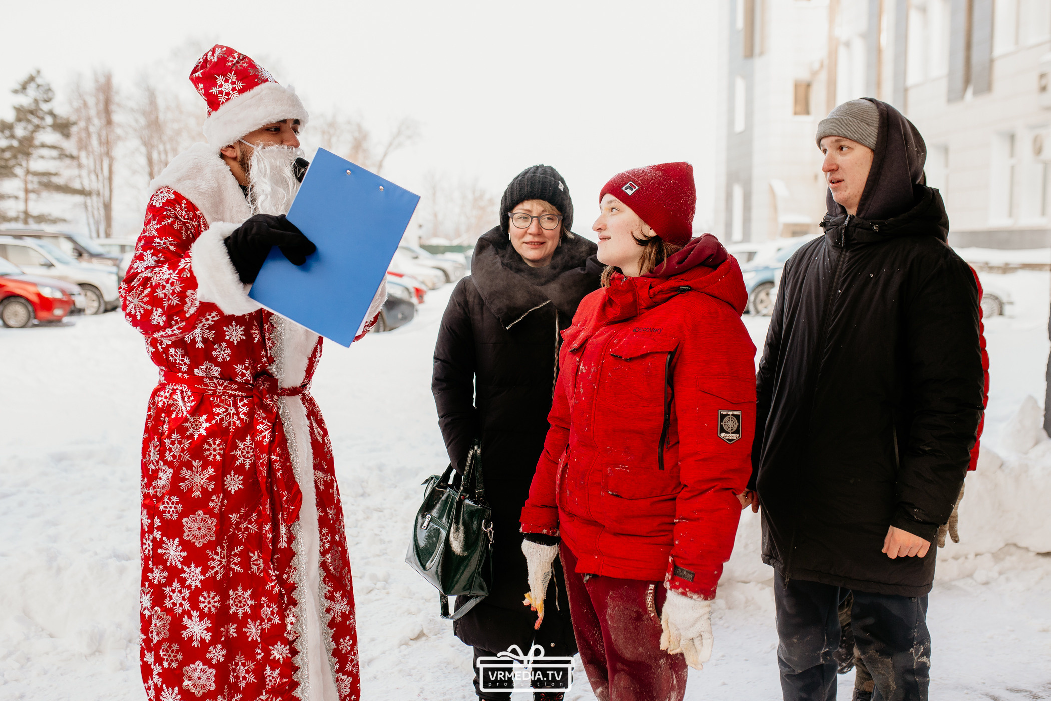 Большая новогодняя «Елка» в культурном пространстве «Редакция»