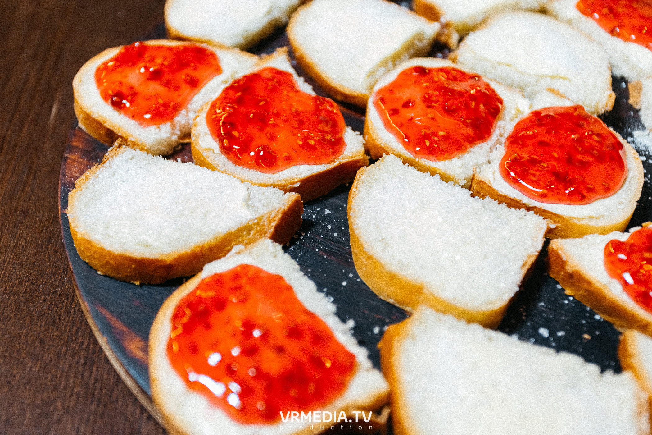 Показ фильма «Москва слезам не верит» в «Starmax Cinema»