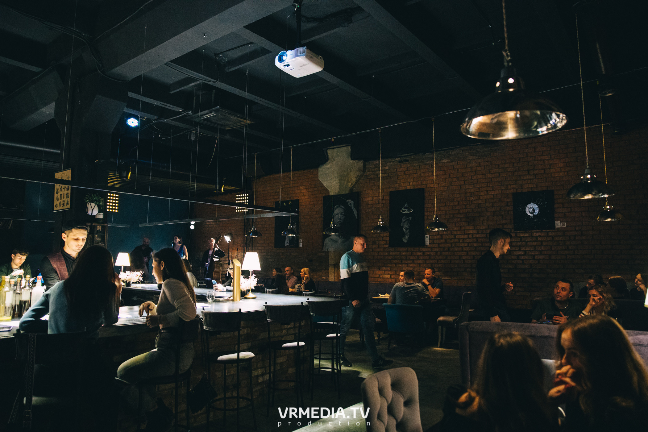 Just Lovers в баре «Толк»