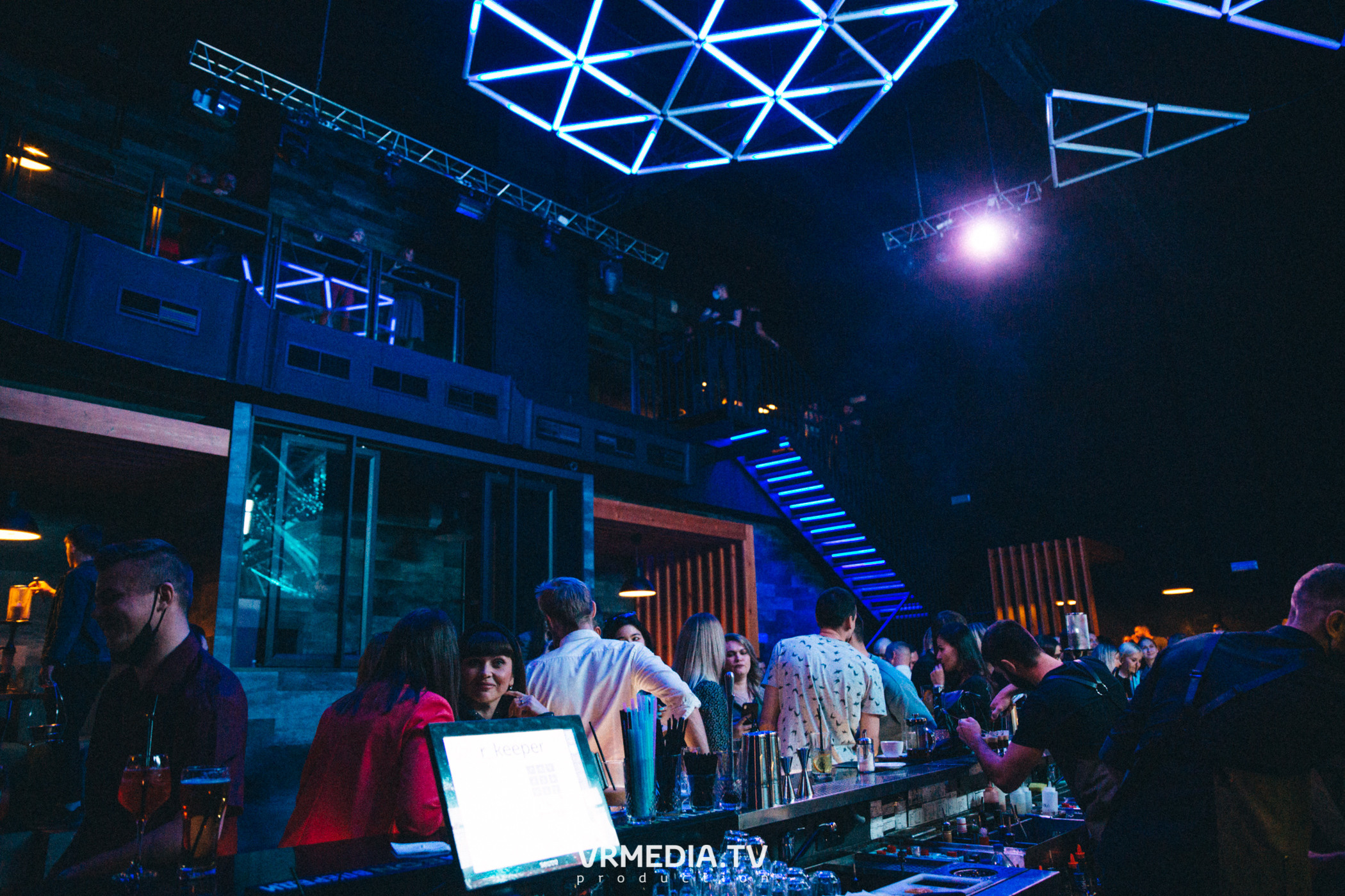 DJ Mikis в НК «Эфир»