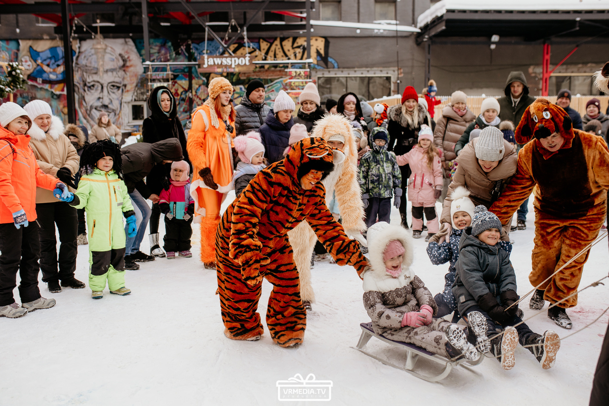Большая новогодняя «Елка» в культурном пространстве «Редакция»