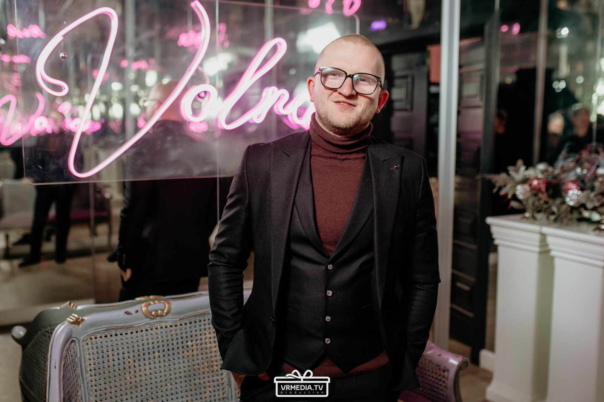 Новый год в караоке «Volna»