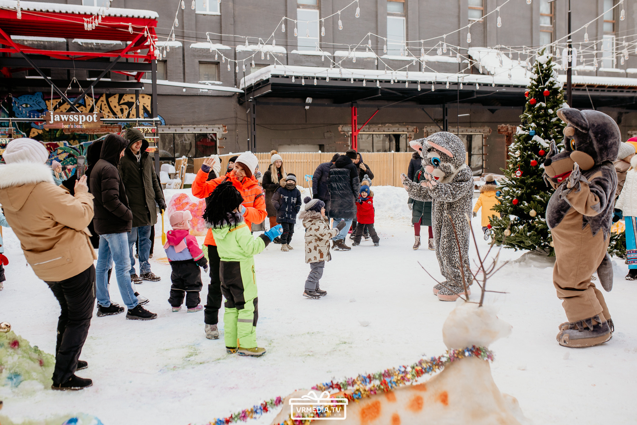 Большая новогодняя «Елка» в культурном пространстве «Редакция»