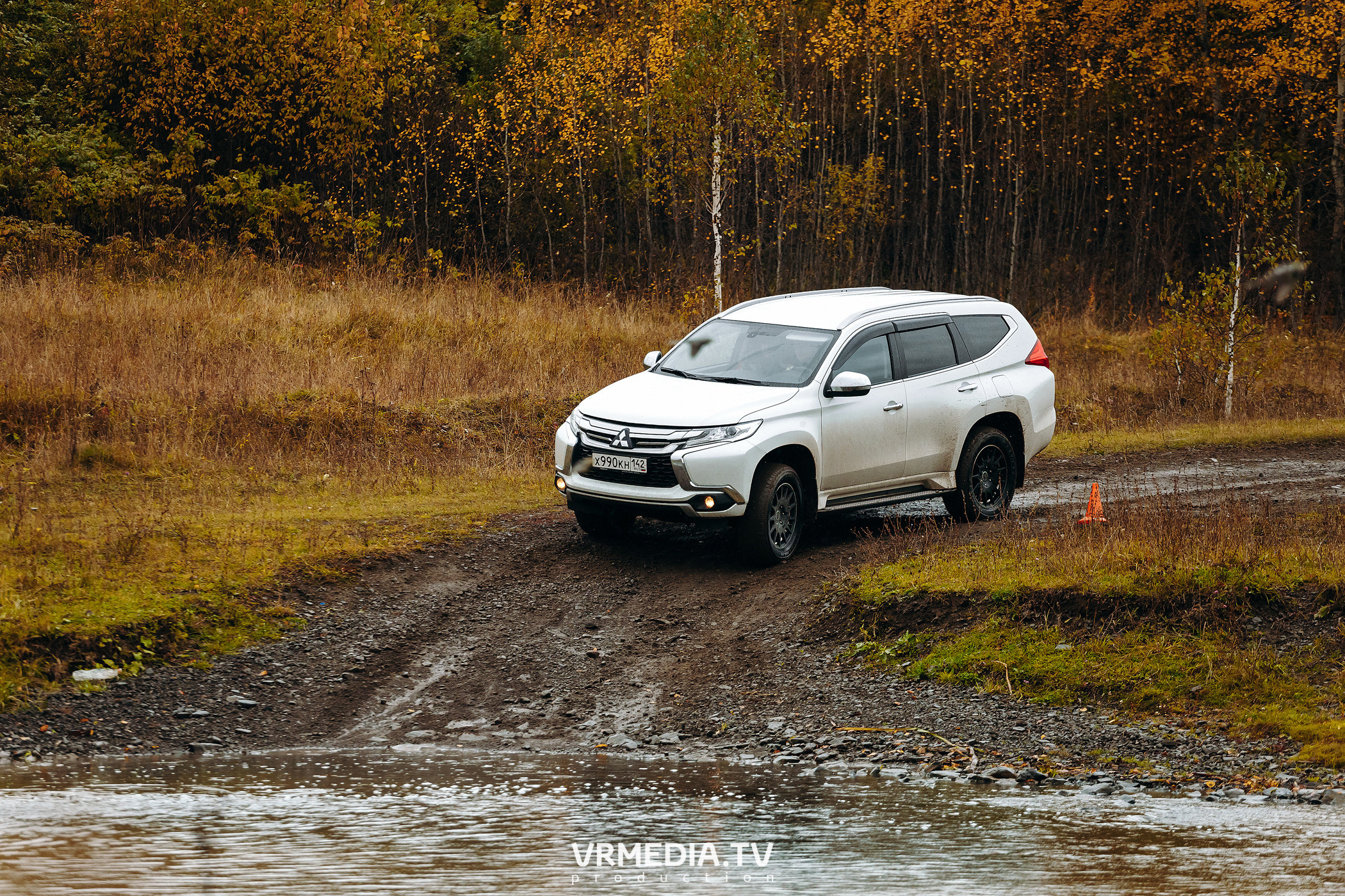 Внедорожный пикник для митсу от ГК «Картель Авто»