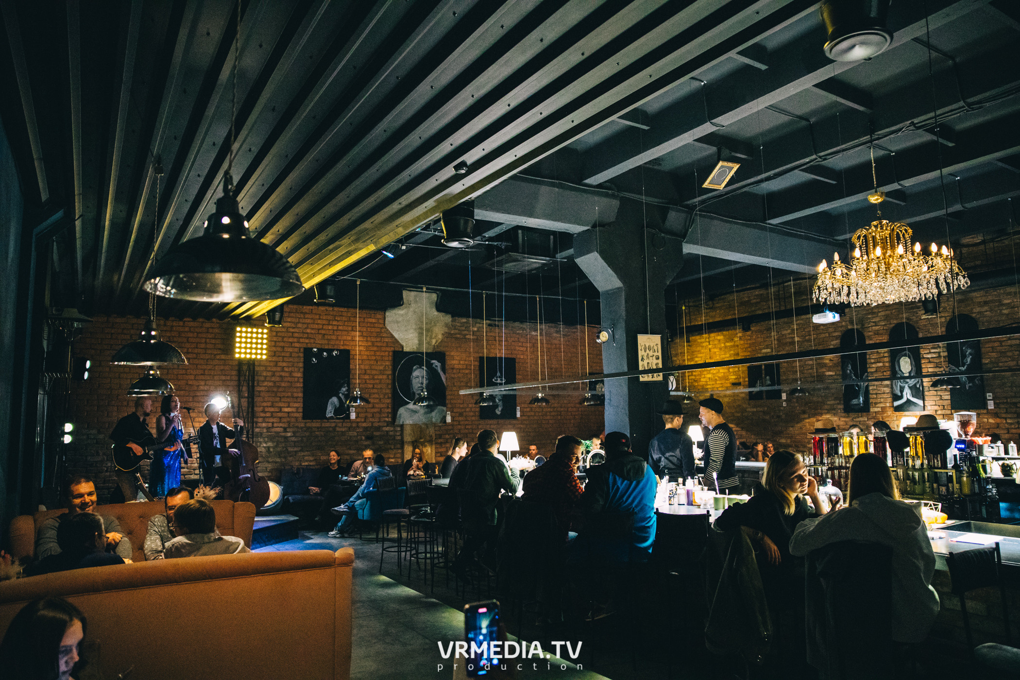 Just Lovers в баре «Толк»