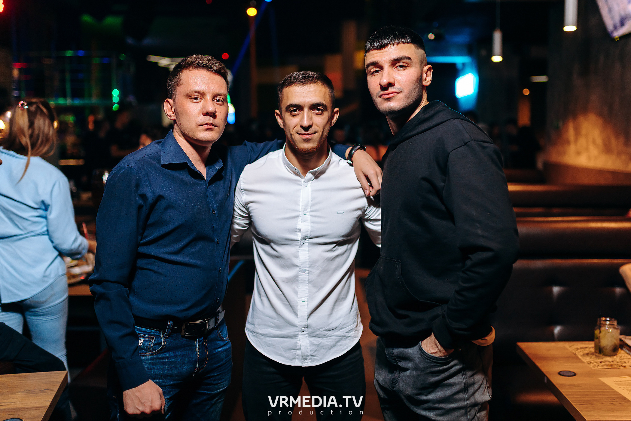 Выходные в баре «DOSKI»