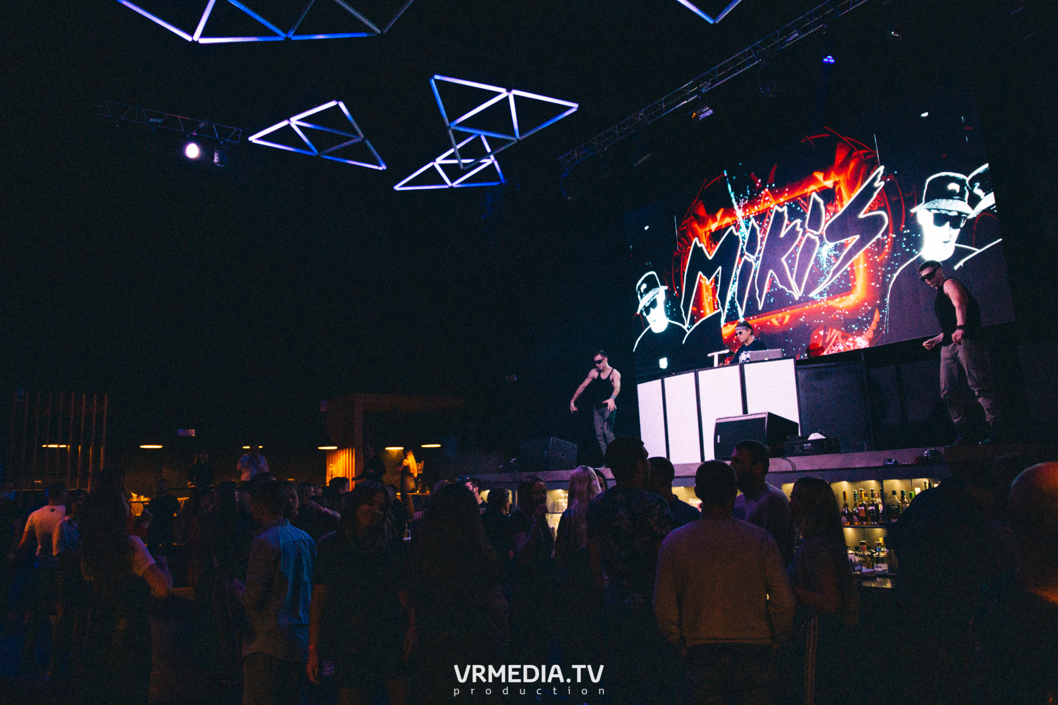 DJ Mikis в НК «Эфир»