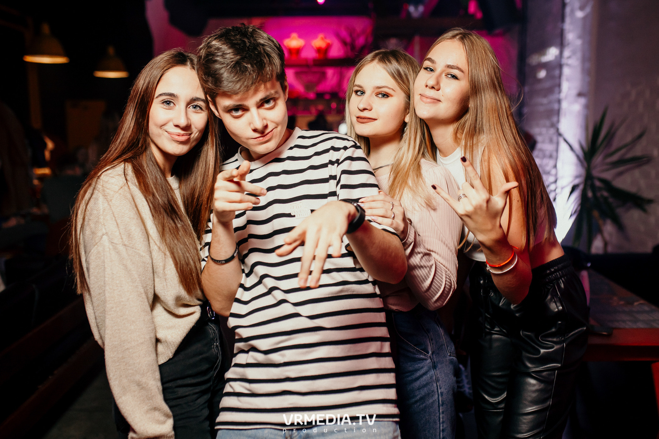 Just Dee B2B Saidex (Новокузнецк) в баре «Сервант»