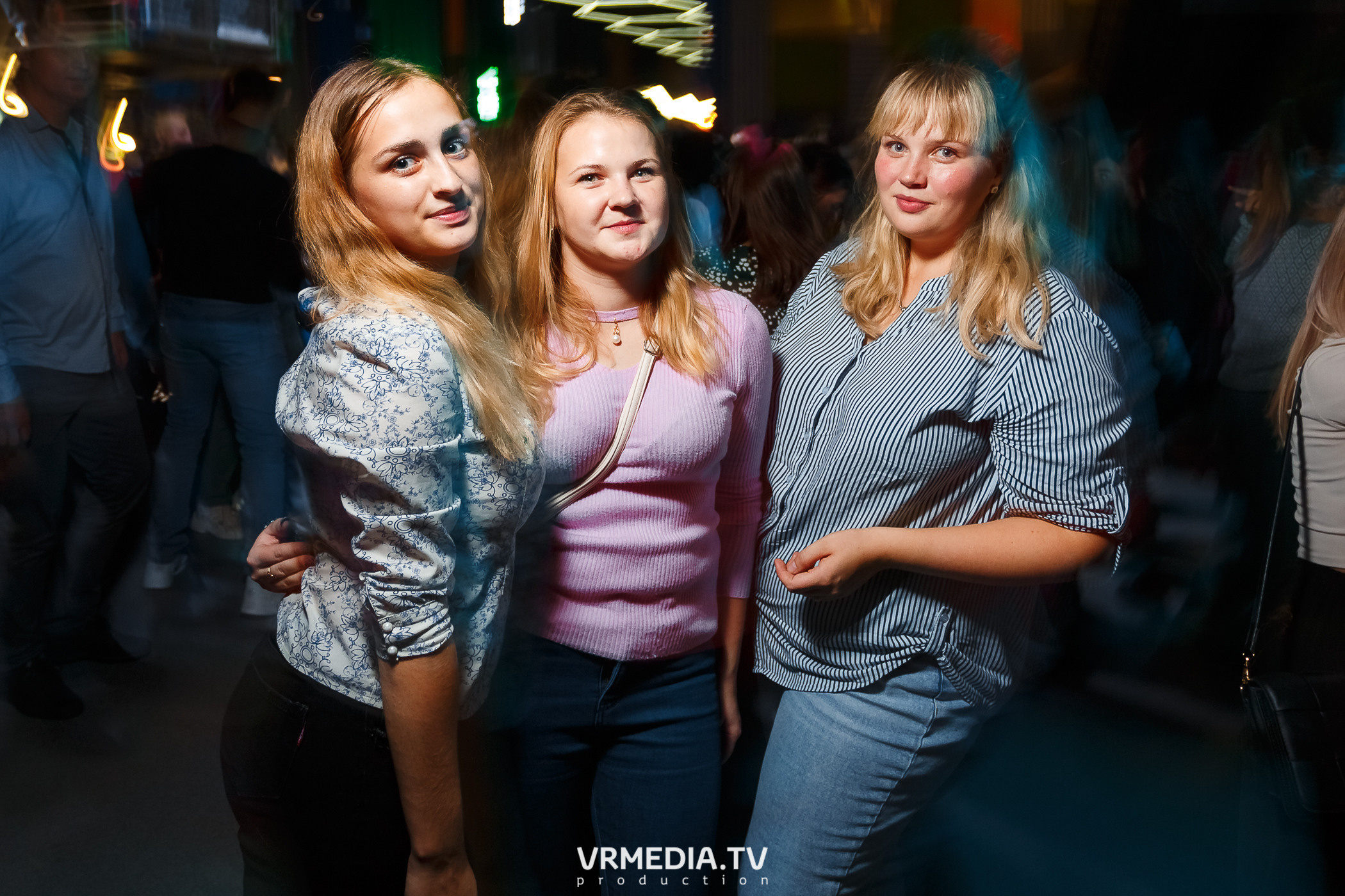 Выходные в баре «DOSKI»