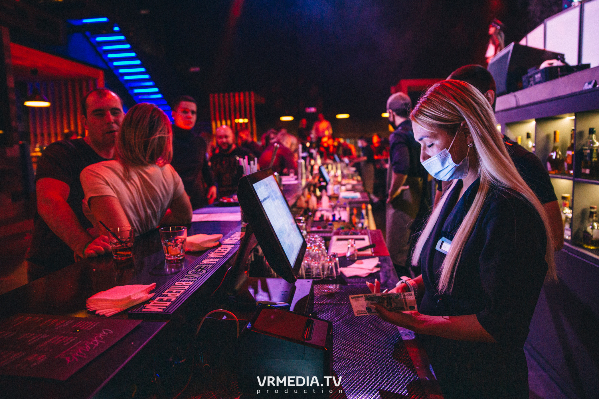 DJ Mikis в НК «Эфир»