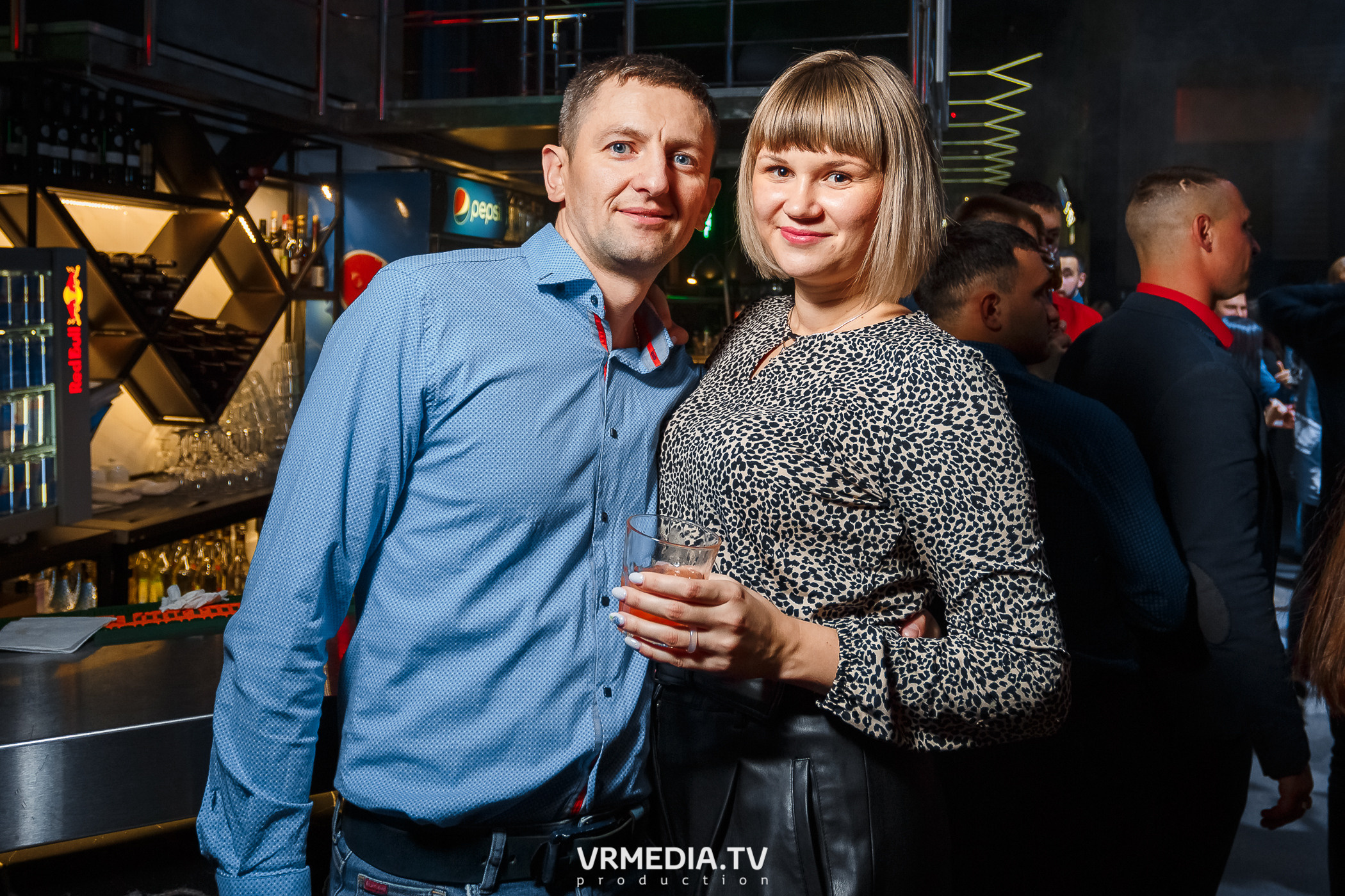 Выходные в баре «DOSKI»