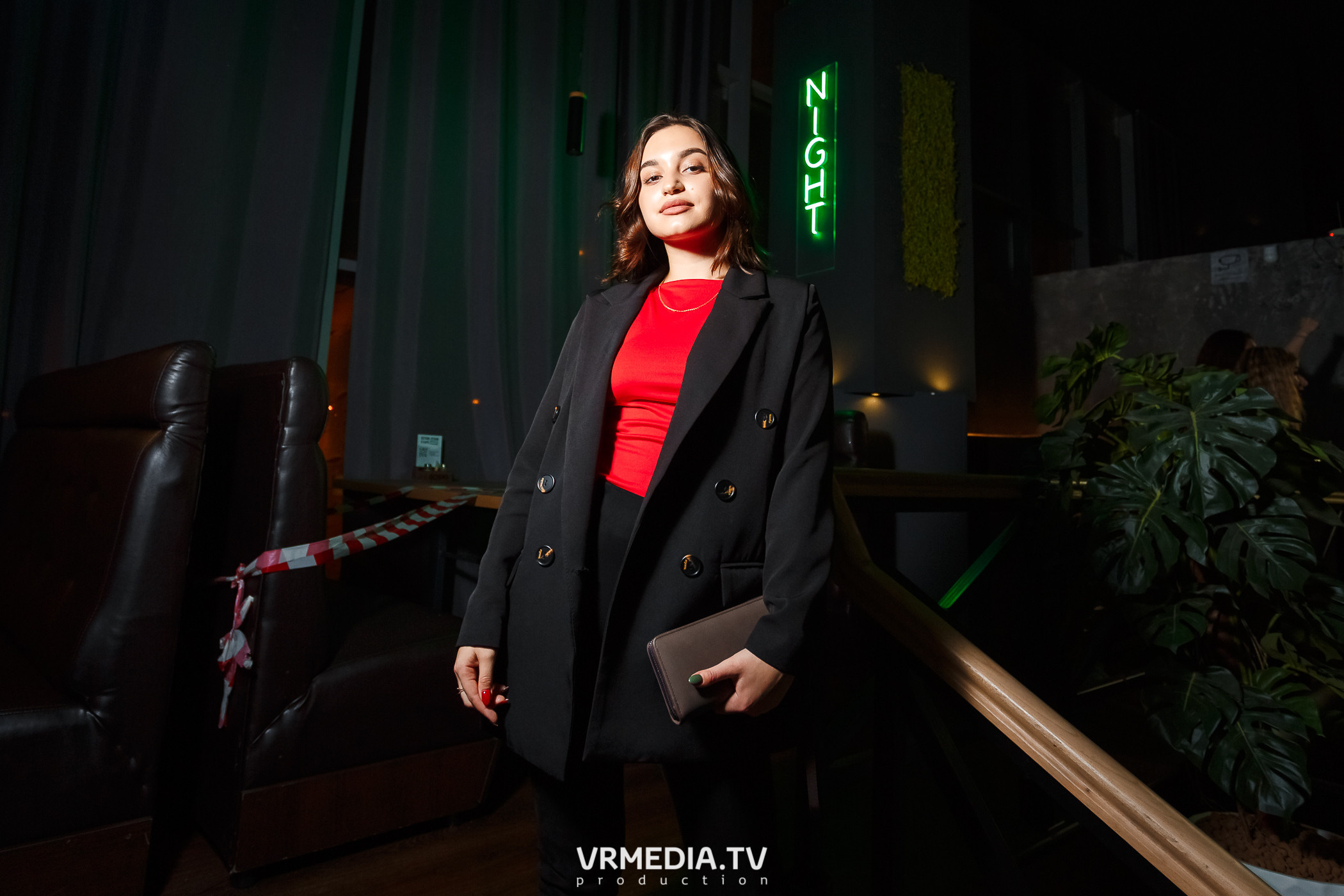 Выходные в баре «DOSKI»