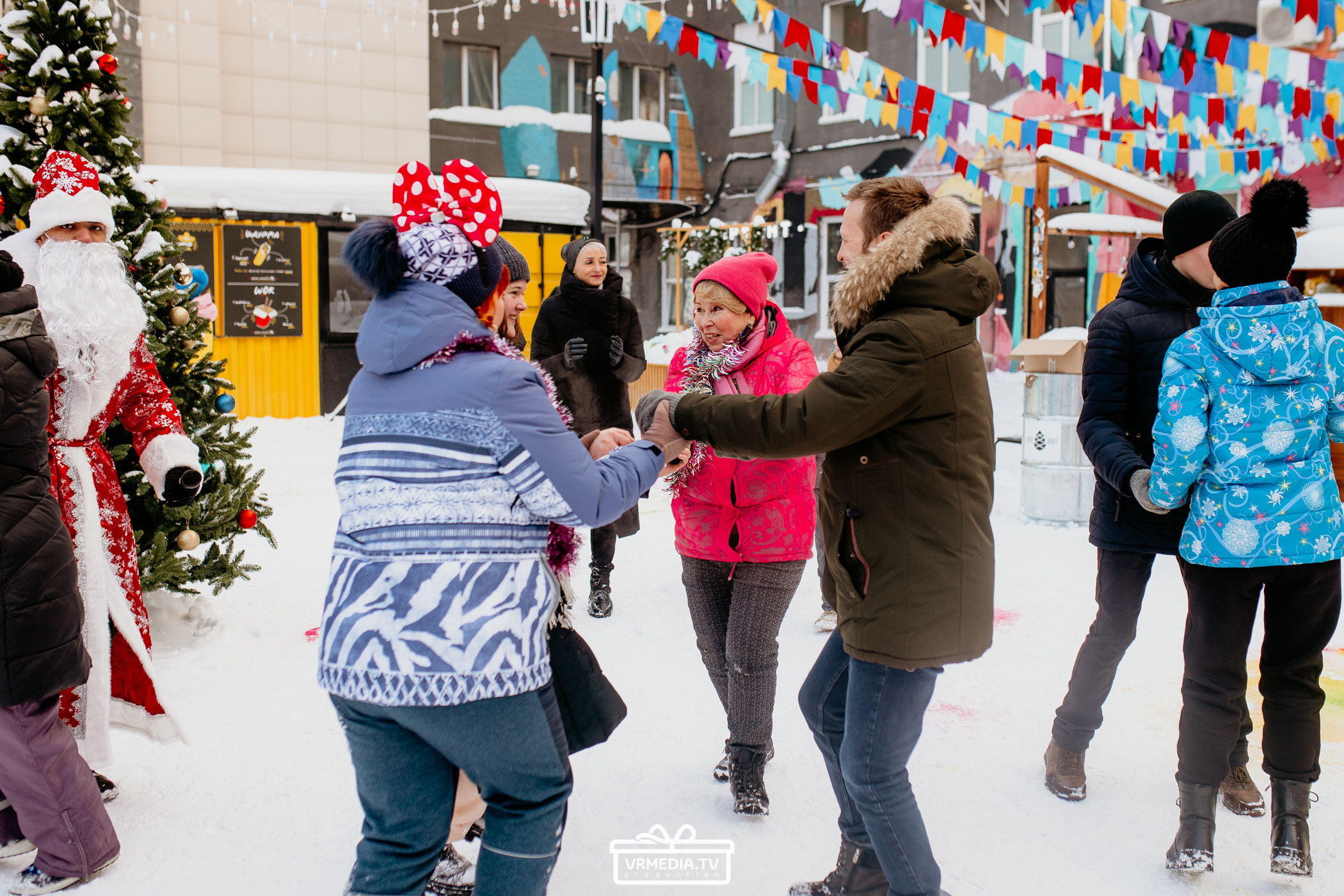 Большая новогодняя «Елка» в культурном пространстве «Редакция»