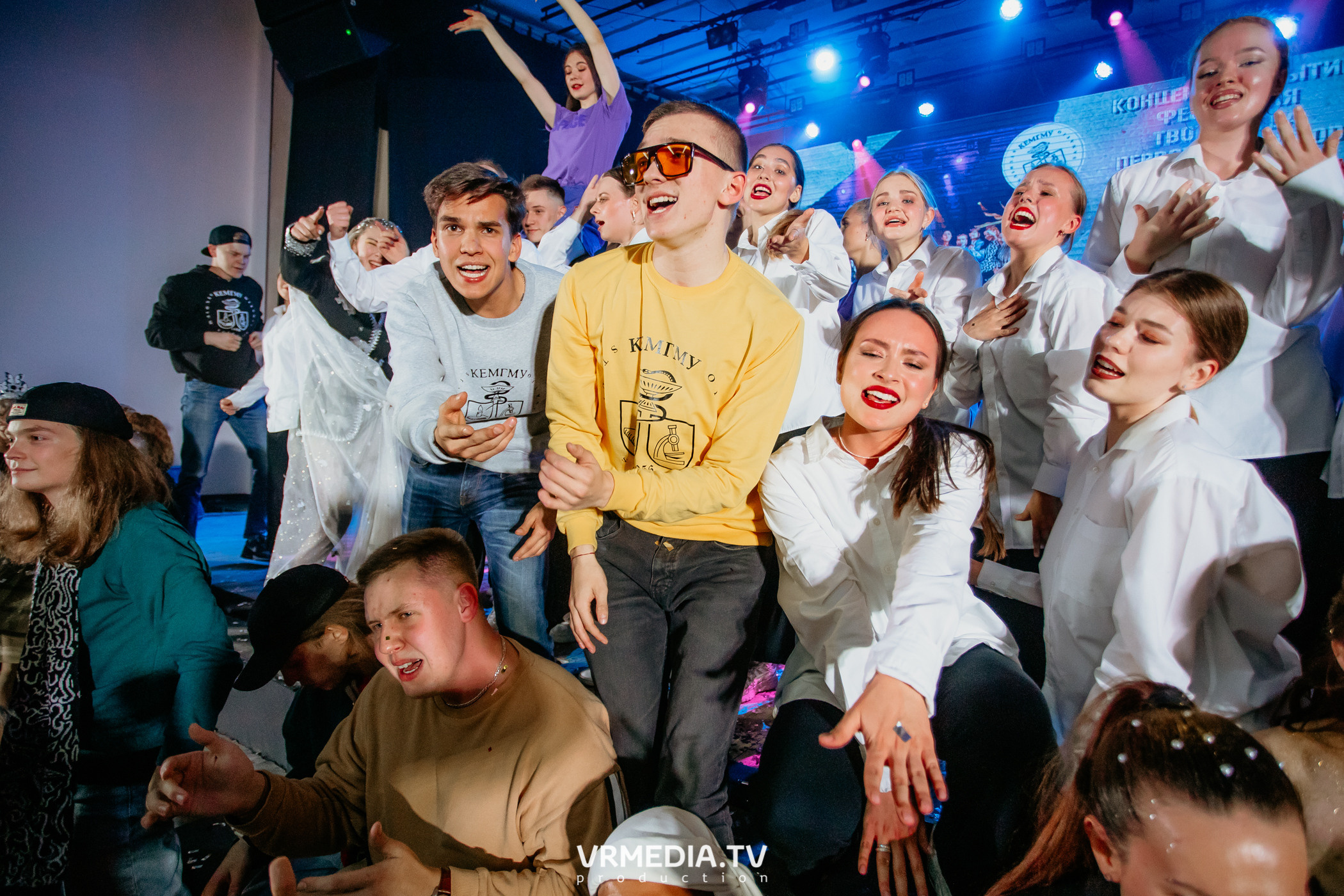 Открытие фестиваля первокурсников «Давай Знакомиться» в КемГМУ