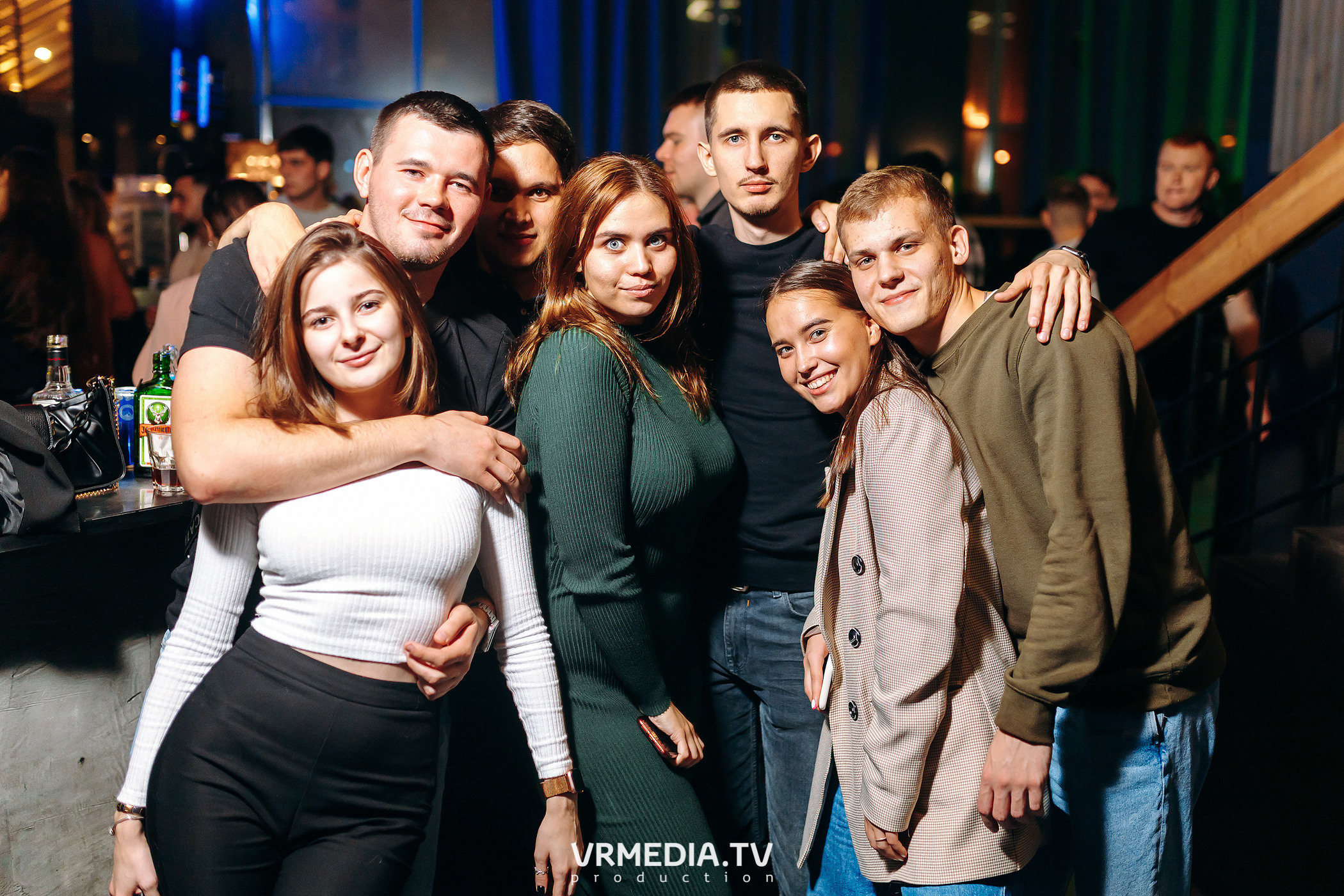 Выходные в баре «DOSKI»