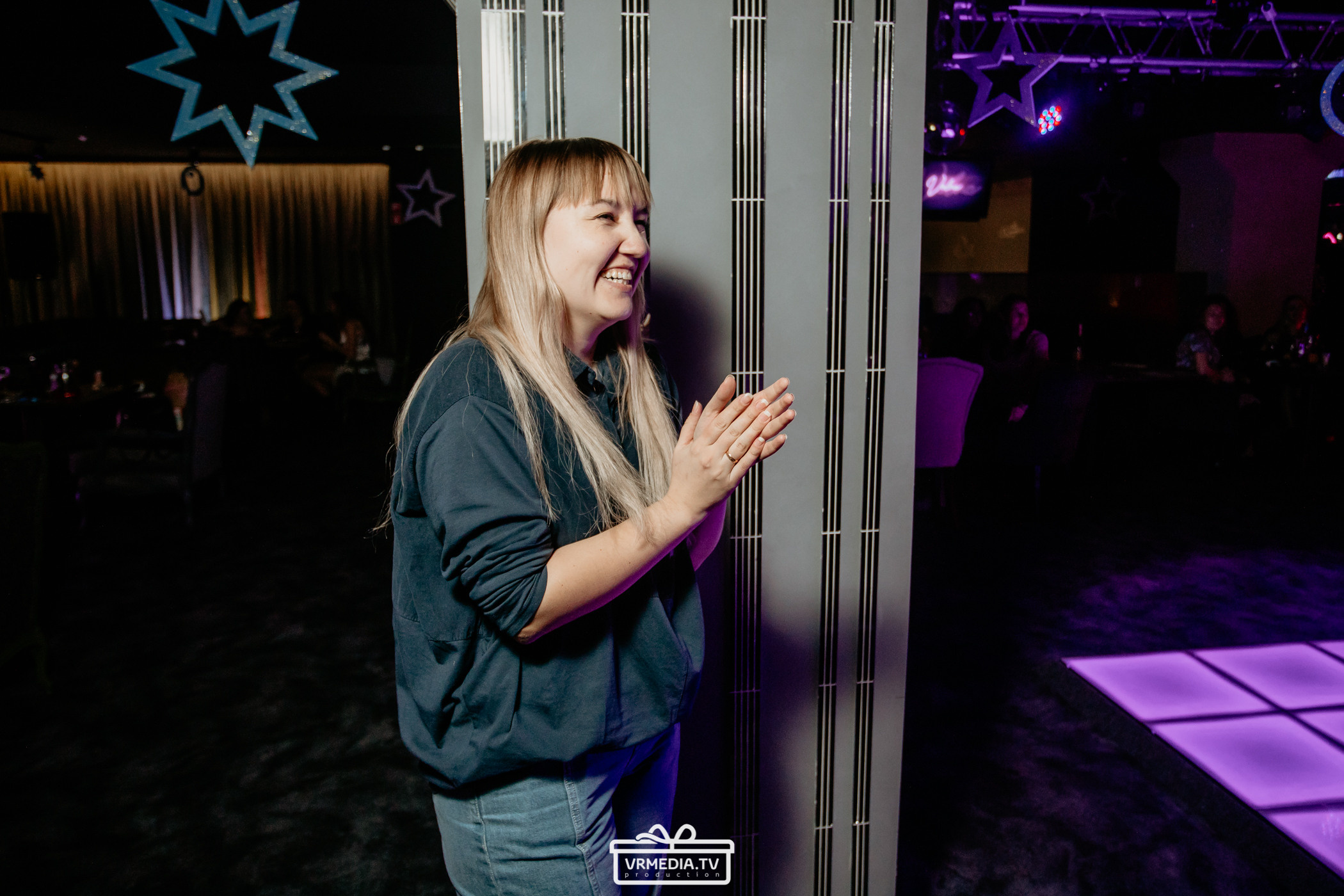 Новый год в караоке «Volna»