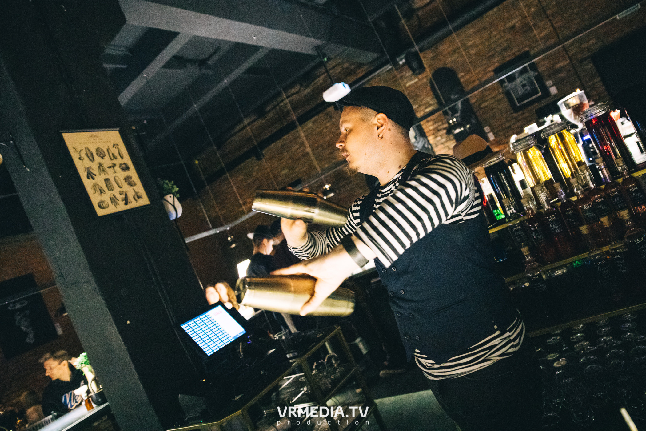 Just Lovers в баре «Толк»