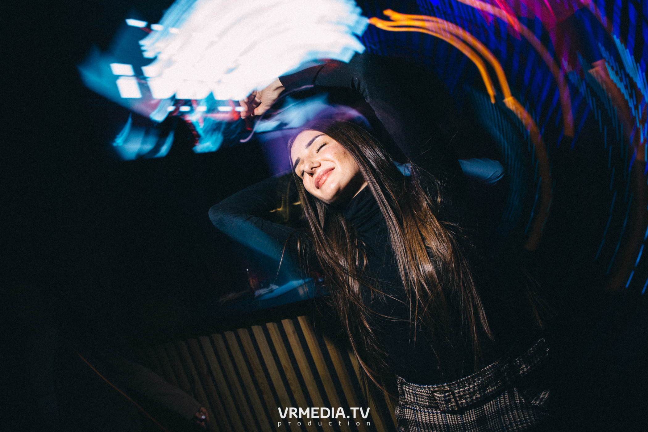 DJ Mikis в НК «Эфир»