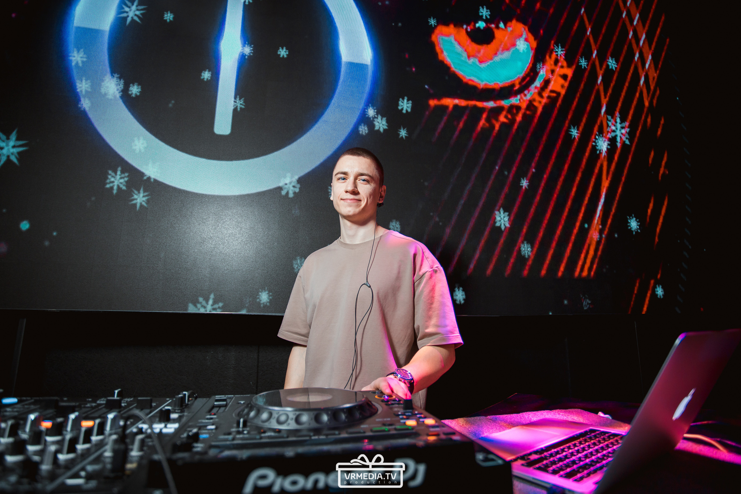 Выходные в НК «Эфир»