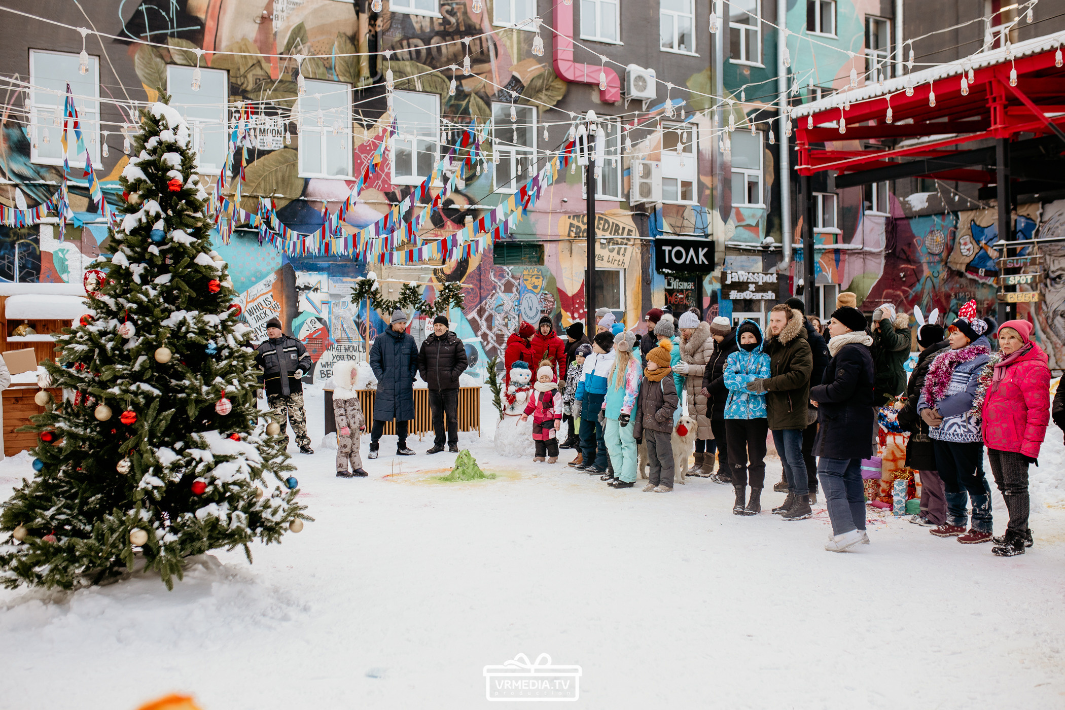 Большая новогодняя «Елка» в культурном пространстве «Редакция»