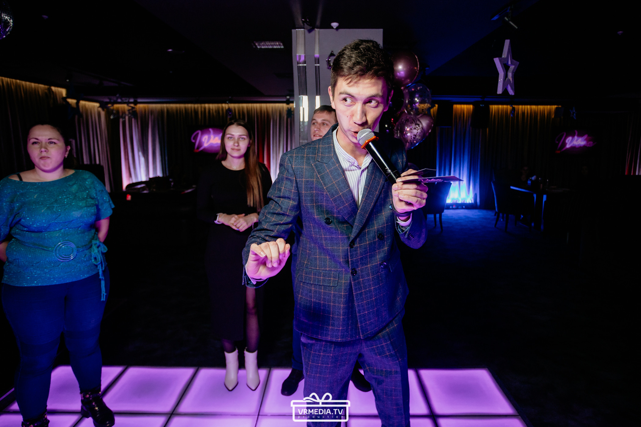 День рождения караоке «Volna»