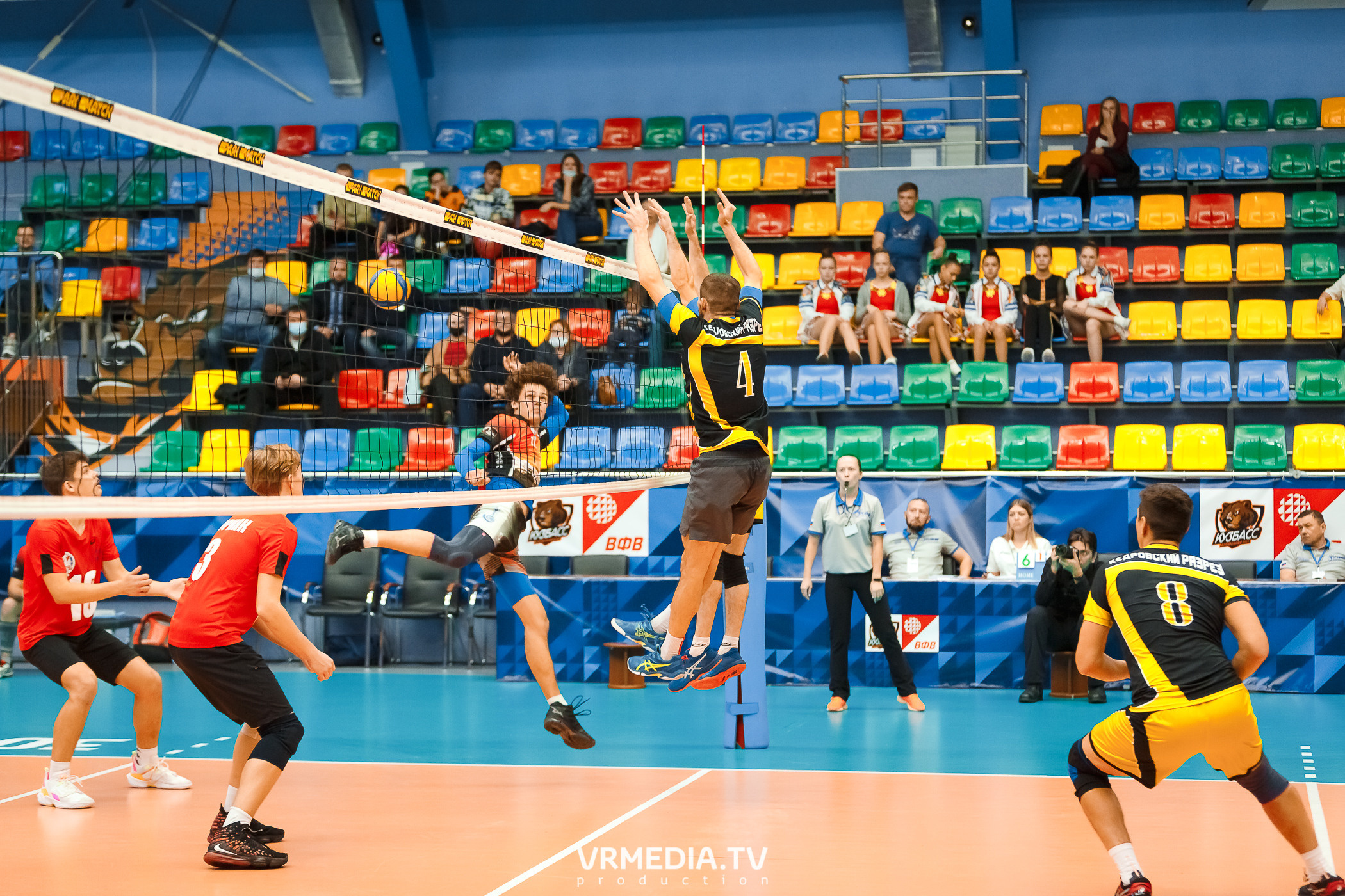 Благотворительный волейбольный турнир «За Кубок фонда»