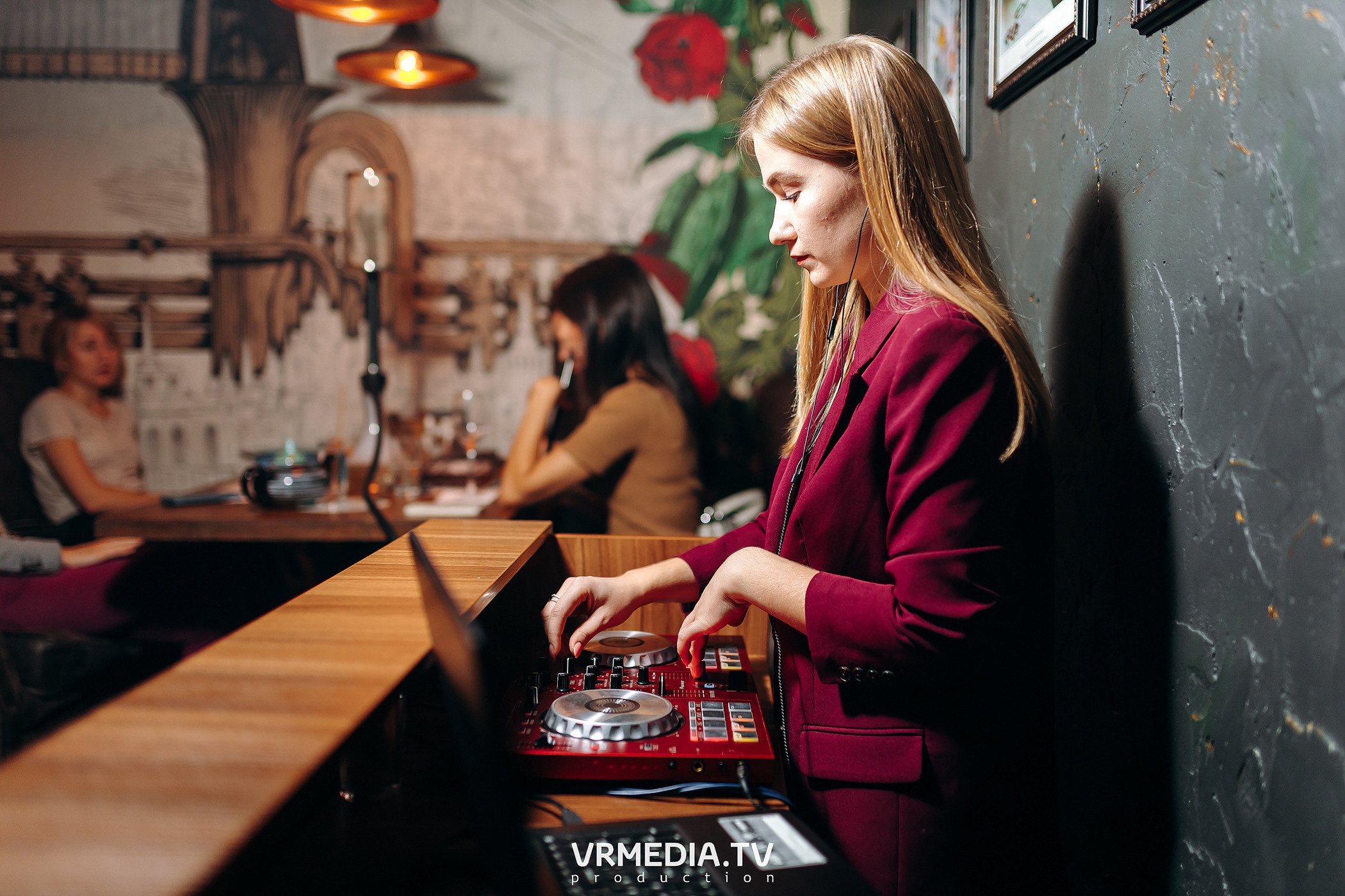 Выходные в баре «Blocknot»