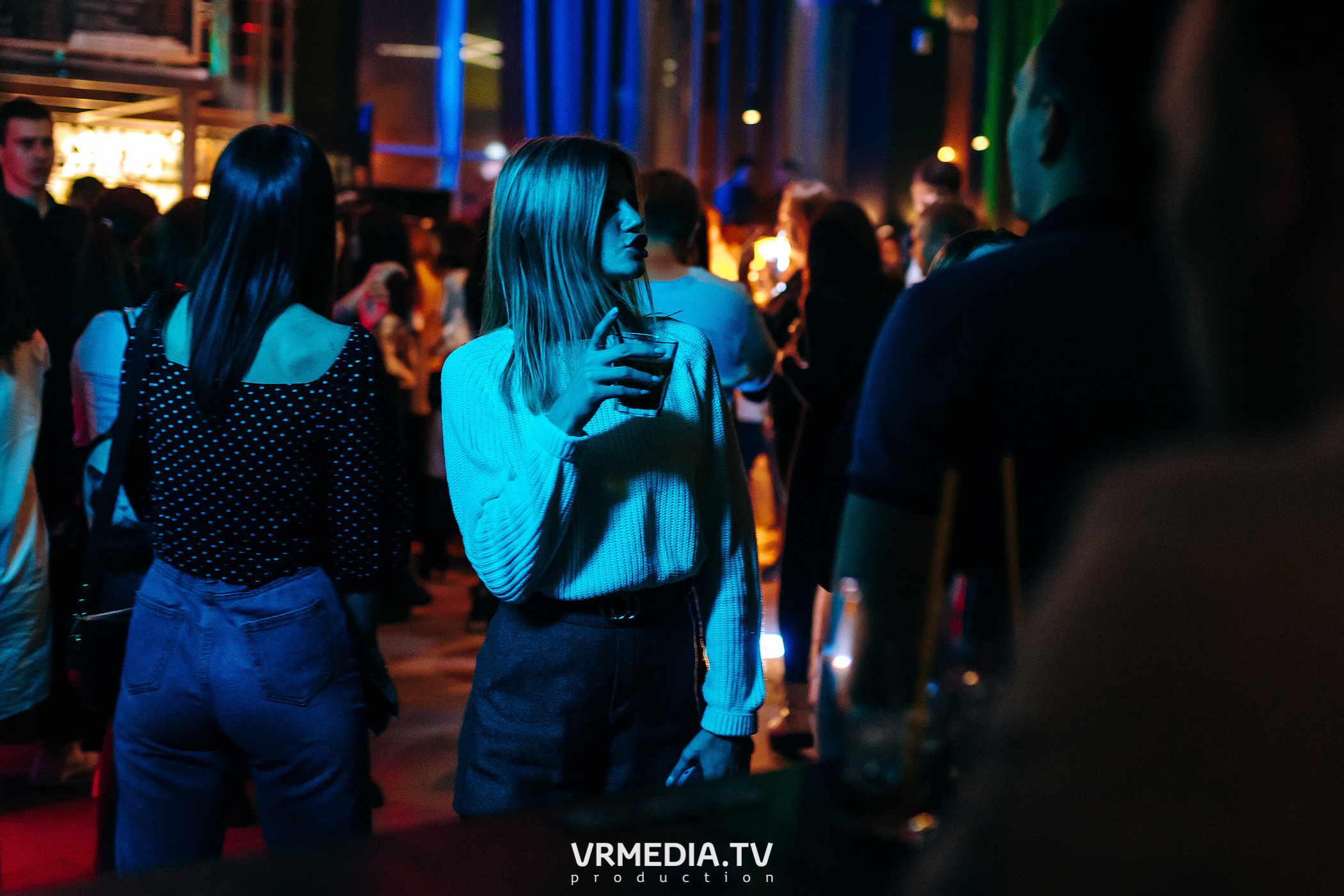 Выходные в баре «DOSKI»