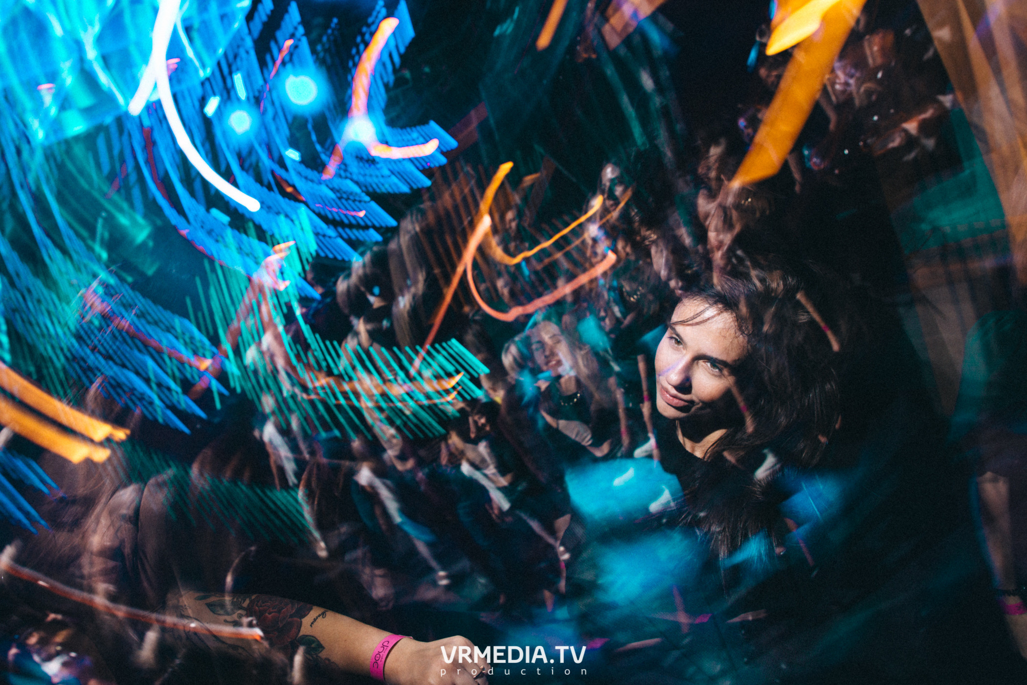 DJ Mikis в НК «Эфир»