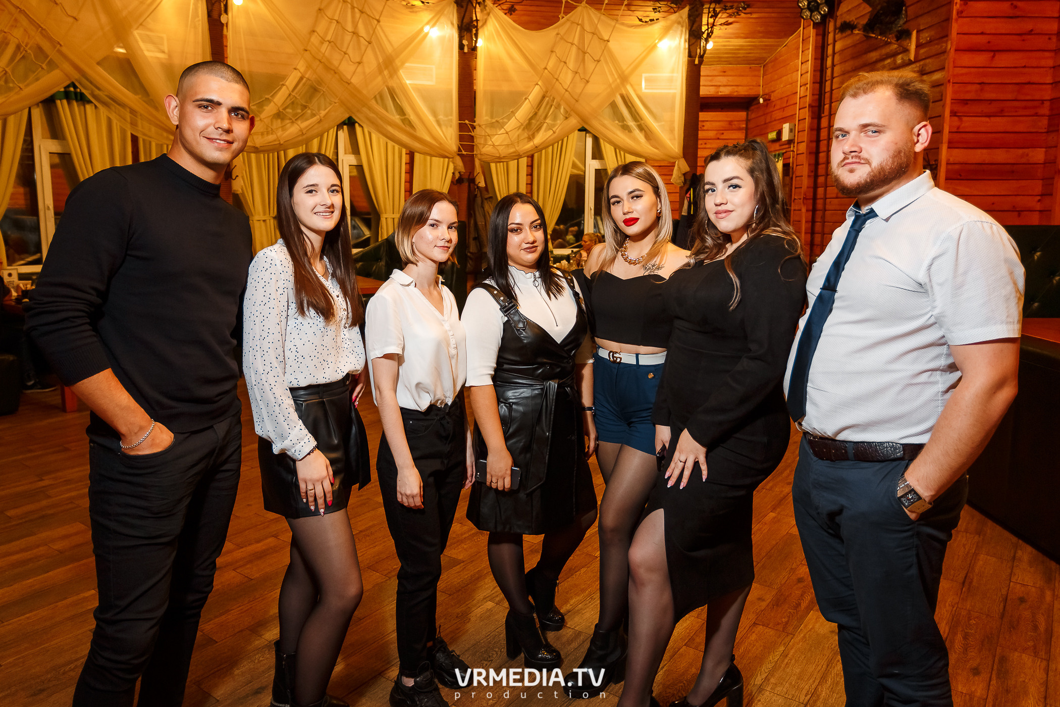 Юлия Азьмукова в гостях «У Петровича»