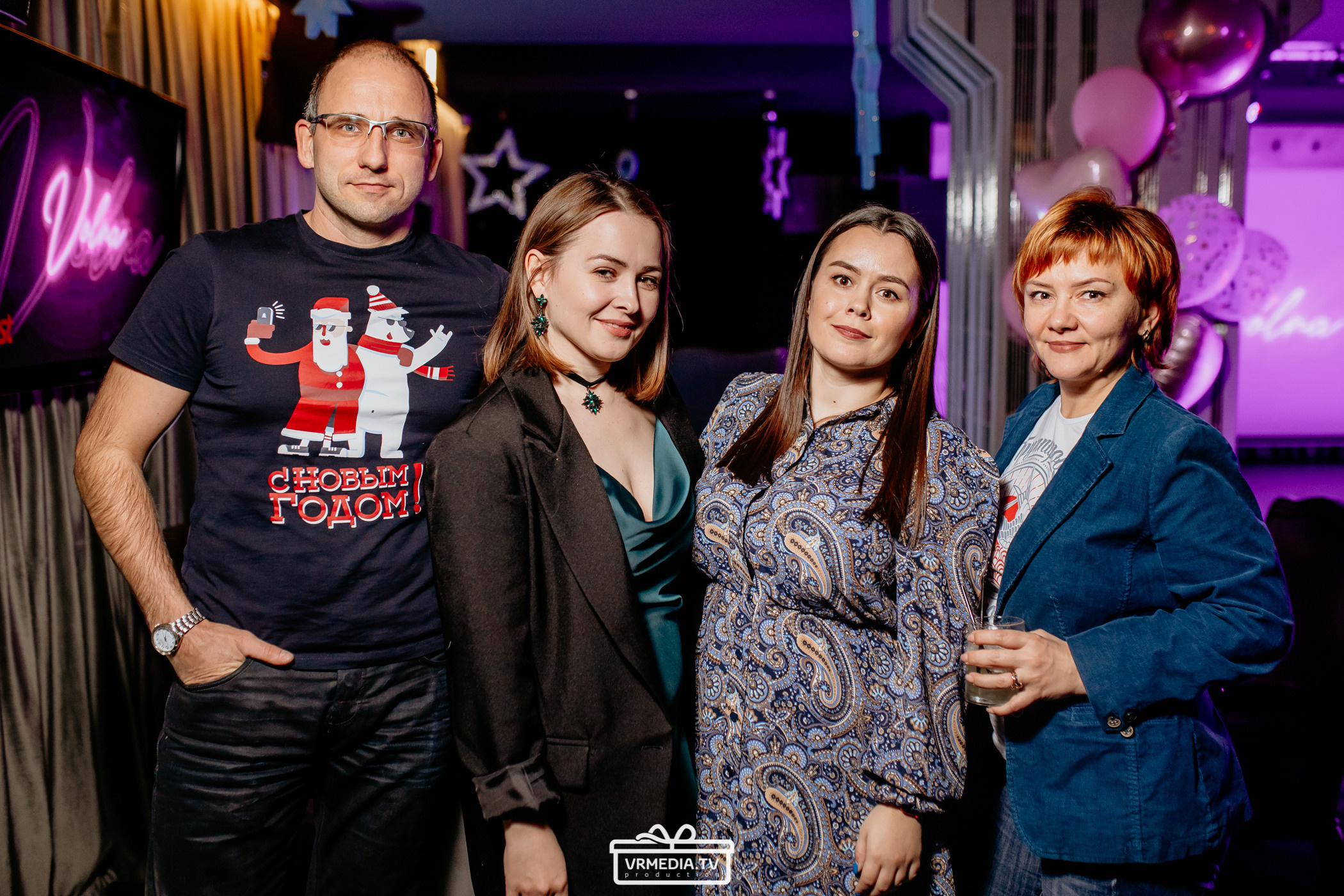 Новый год в караоке «Volna»